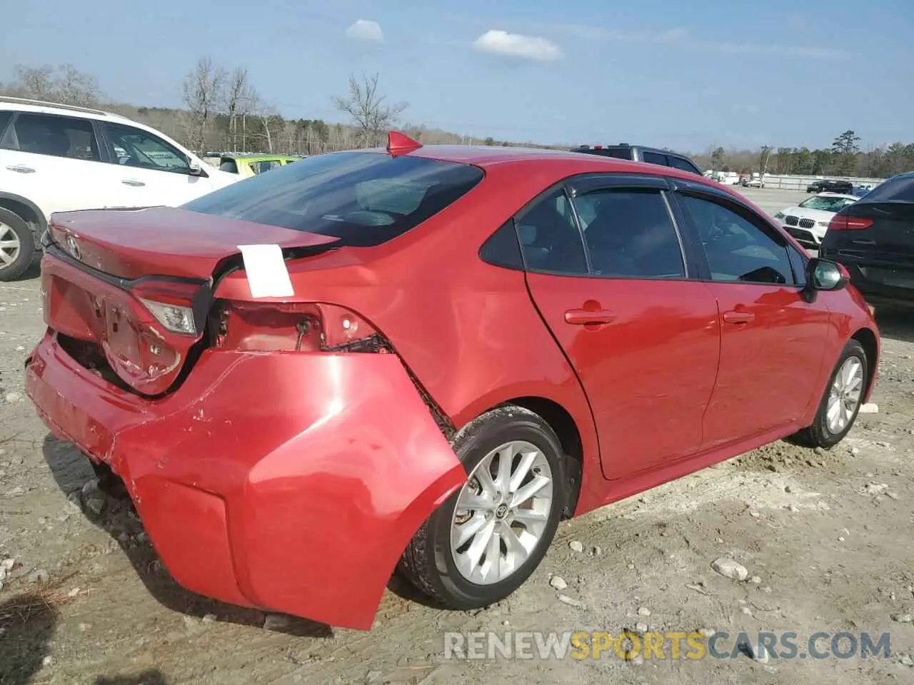 3 Photograph of a damaged car 5YFVPRAE7LP106567 TOYOTA COROLLA 2020