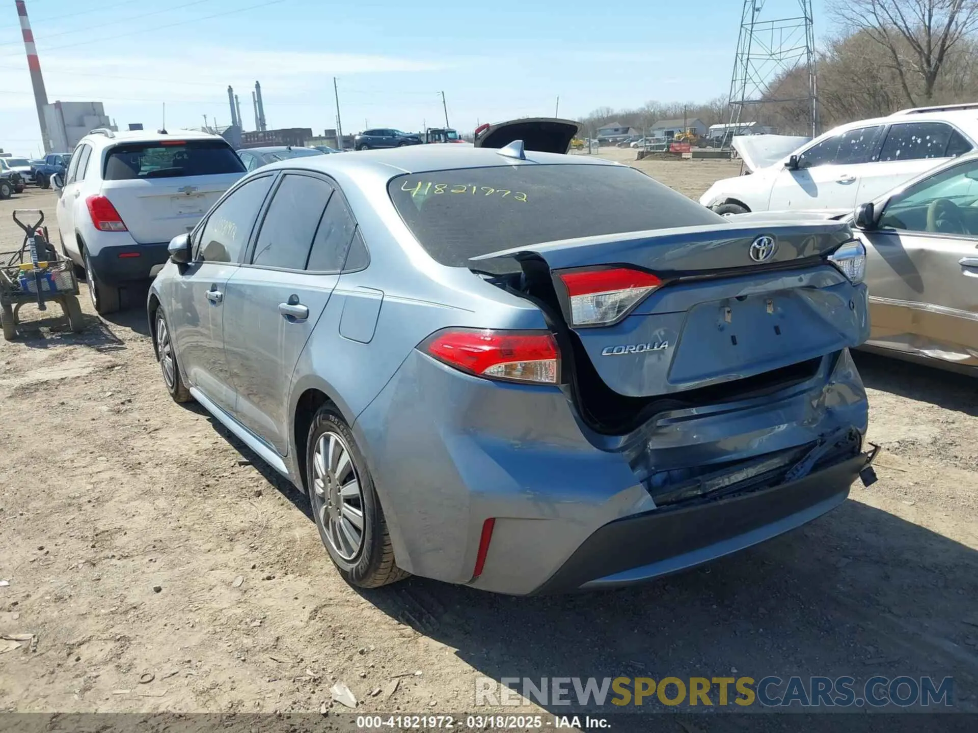 3 Photograph of a damaged car JTDDPRAE1LJ006870 TOYOTA COROLLA 2020