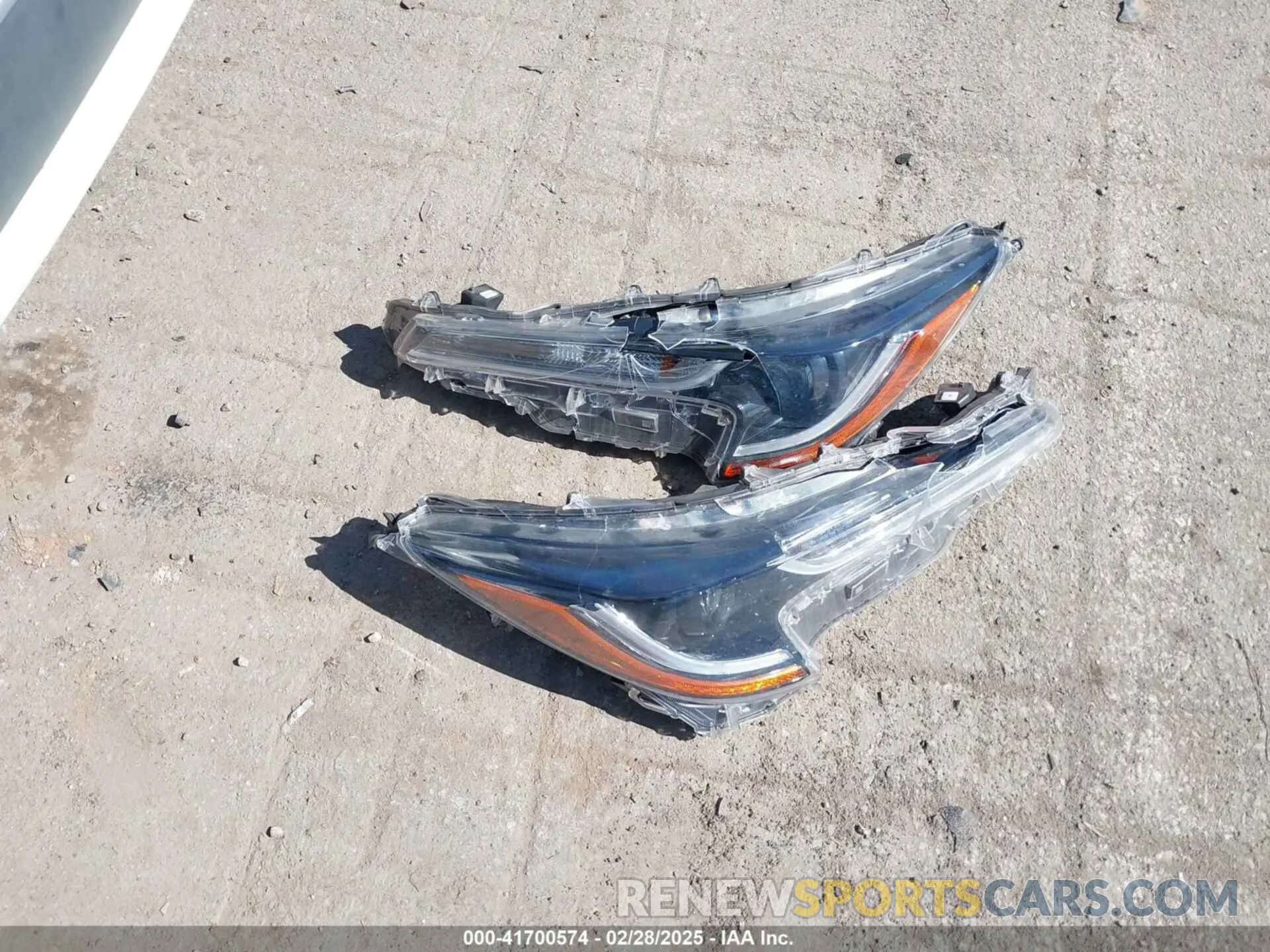 12 Photograph of a damaged car JTDDPRAE6LJ082763 TOYOTA COROLLA 2020