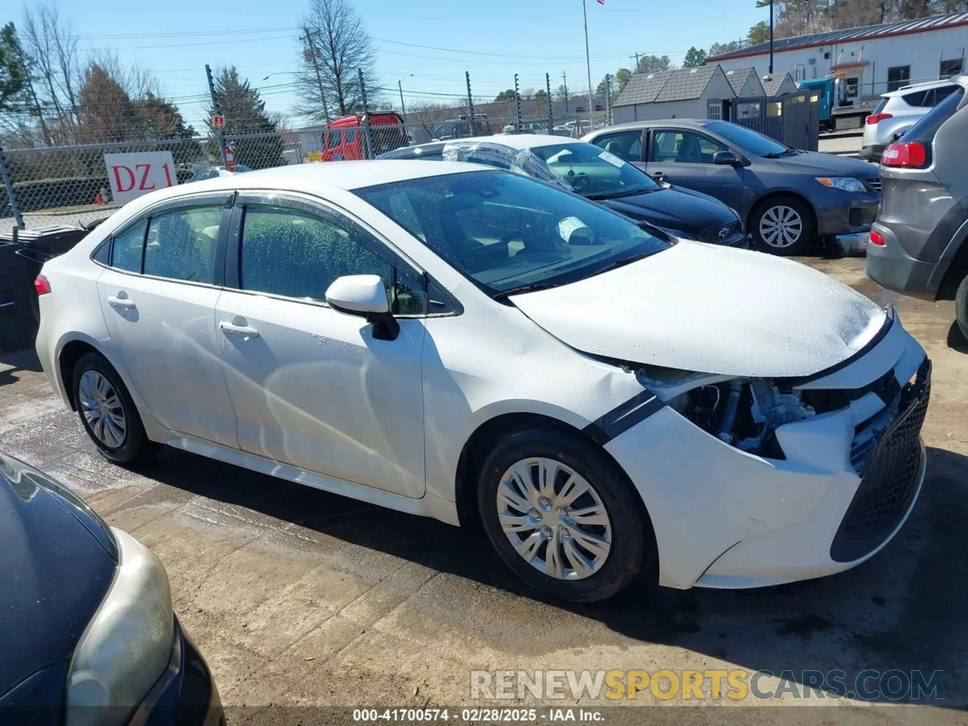 14 Photograph of a damaged car JTDDPRAE6LJ082763 TOYOTA COROLLA 2020