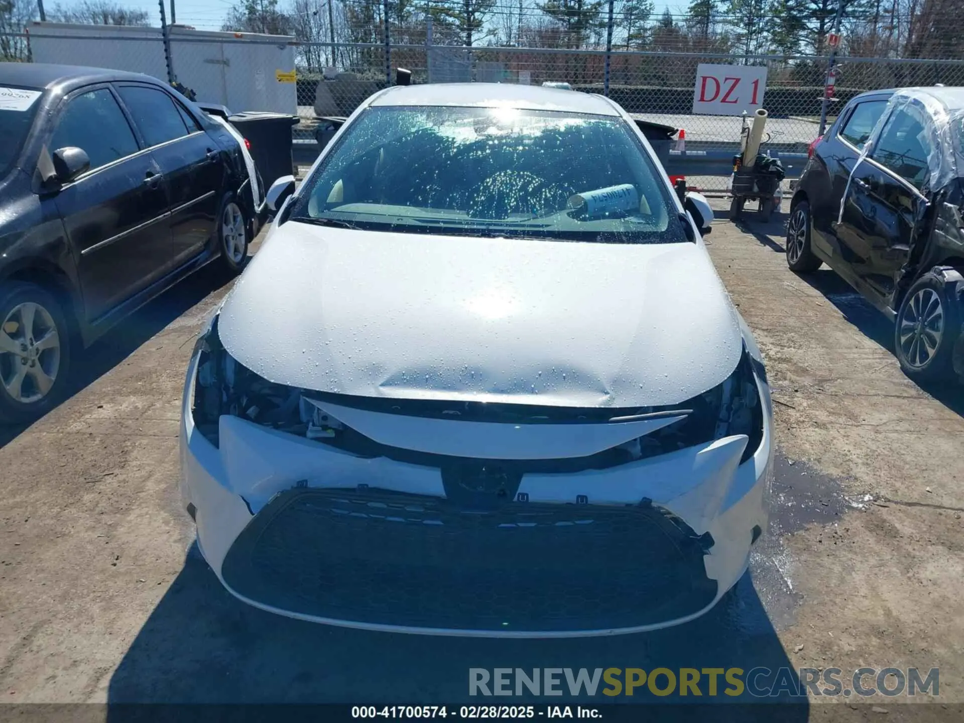 6 Photograph of a damaged car JTDDPRAE6LJ082763 TOYOTA COROLLA 2020
