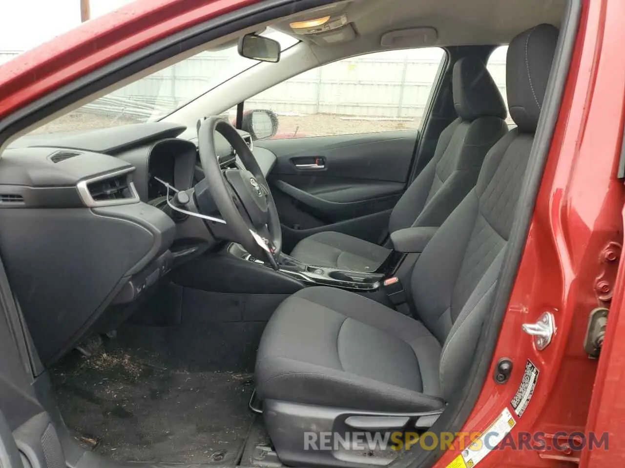 7 Photograph of a damaged car JTDEBRBE0LJ004027 TOYOTA COROLLA 2020