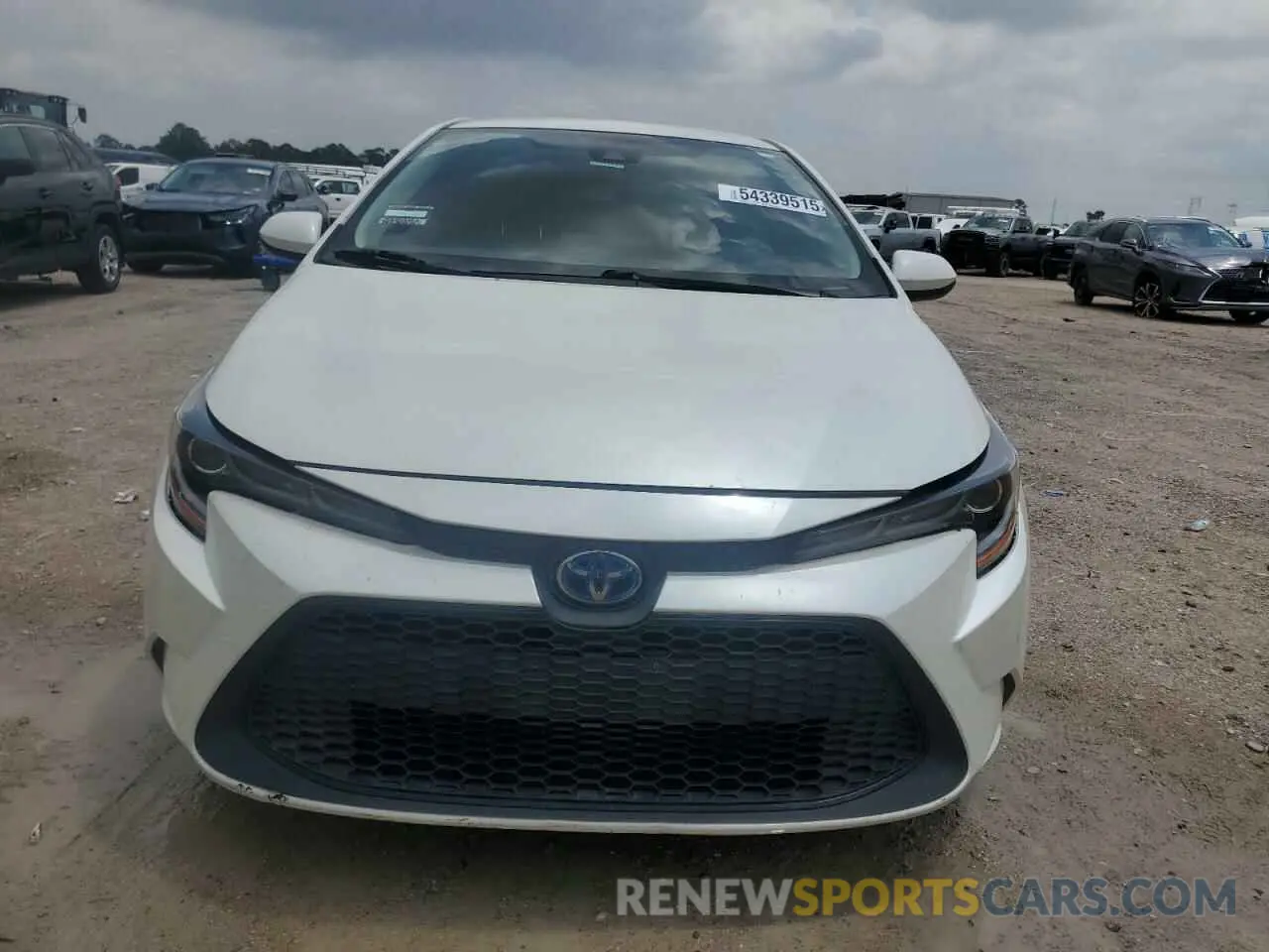 5 Photograph of a damaged car JTDEBRBE0LJ005680 TOYOTA COROLLA 2020