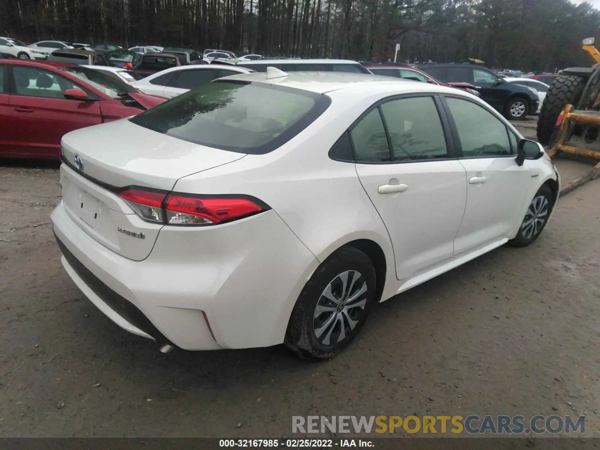 4 Photograph of a damaged car JTDEBRBE0LJ008613 TOYOTA COROLLA 2020