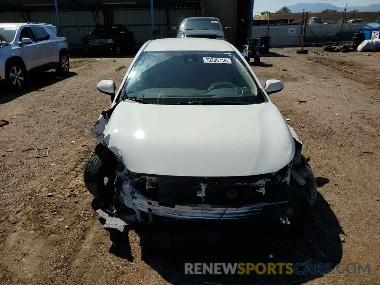 5 Photograph of a damaged car JTDEBRBE0LJ009762 TOYOTA COROLLA 2020