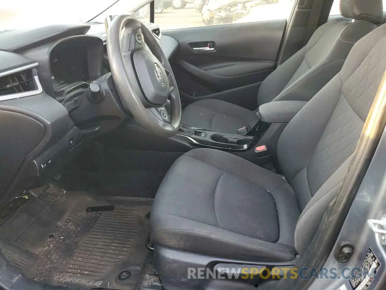 7 Photograph of a damaged car JTDEBRBE0LJ010569 TOYOTA COROLLA 2020