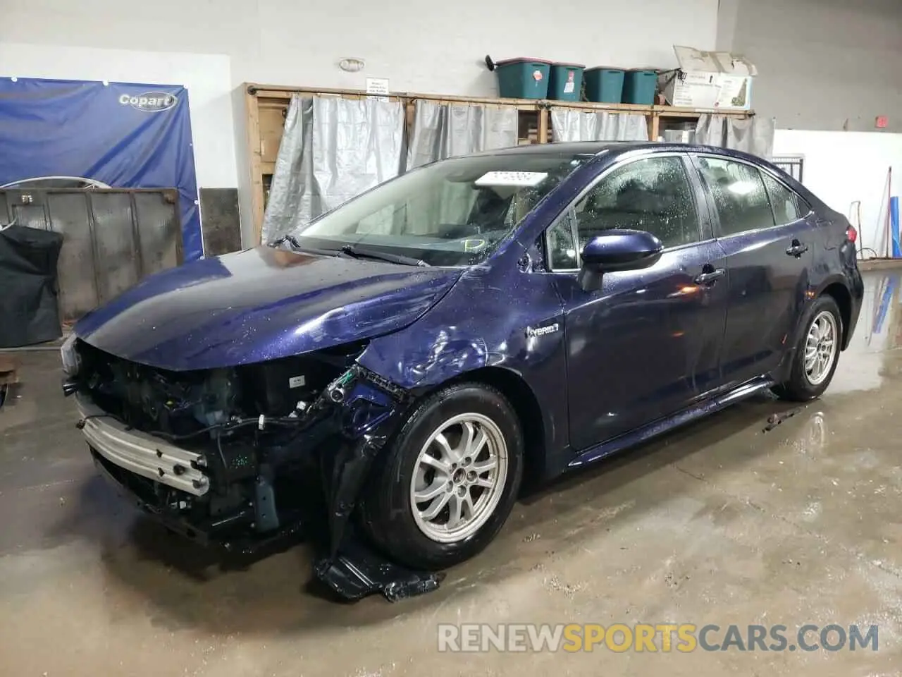 1 Photograph of a damaged car JTDEBRBE0LJ013861 TOYOTA COROLLA 2020