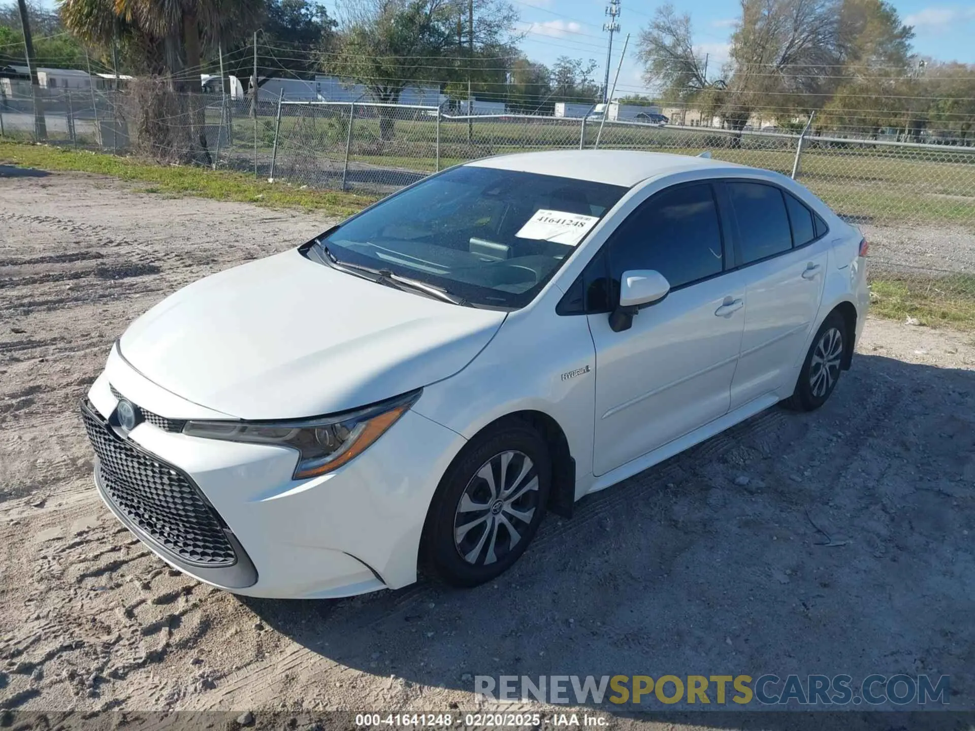 2 Photograph of a damaged car JTDEBRBE0LJ015125 TOYOTA COROLLA 2020