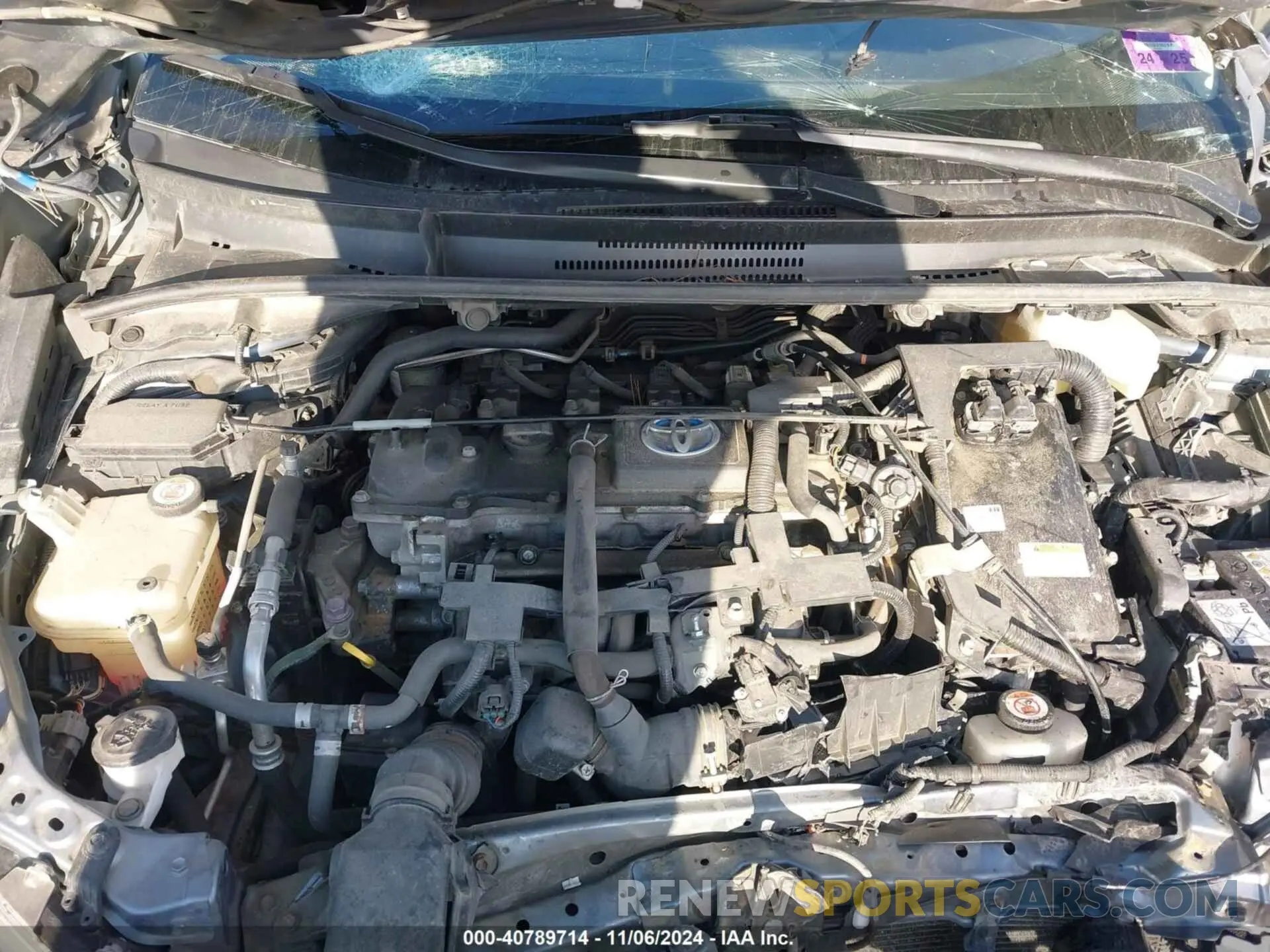 10 Photograph of a damaged car JTDEBRBE0LJ015643 TOYOTA COROLLA 2020