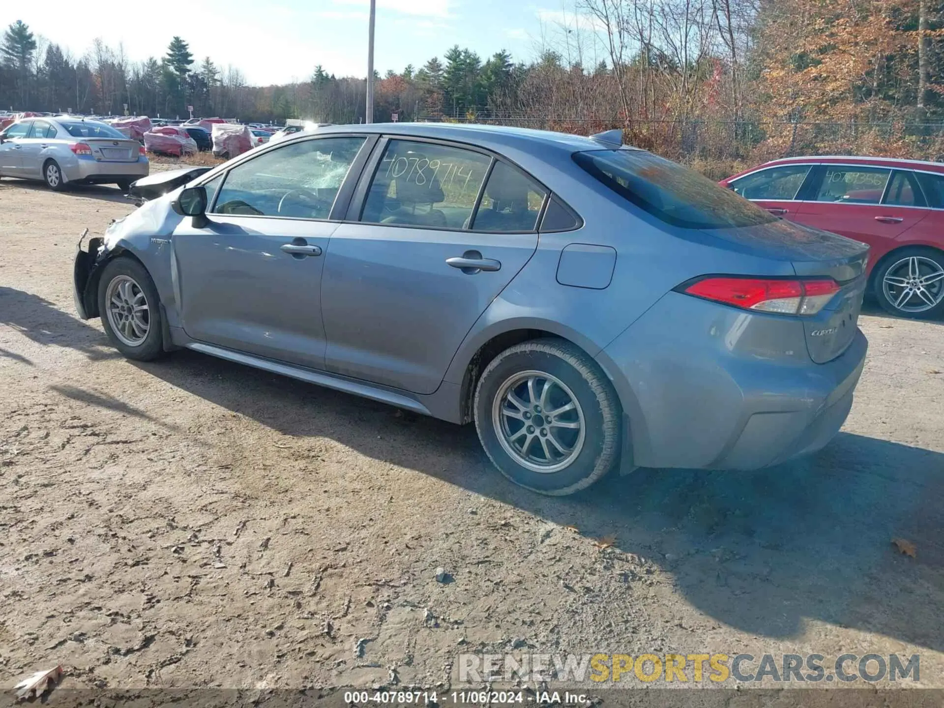 3 Photograph of a damaged car JTDEBRBE0LJ015643 TOYOTA COROLLA 2020