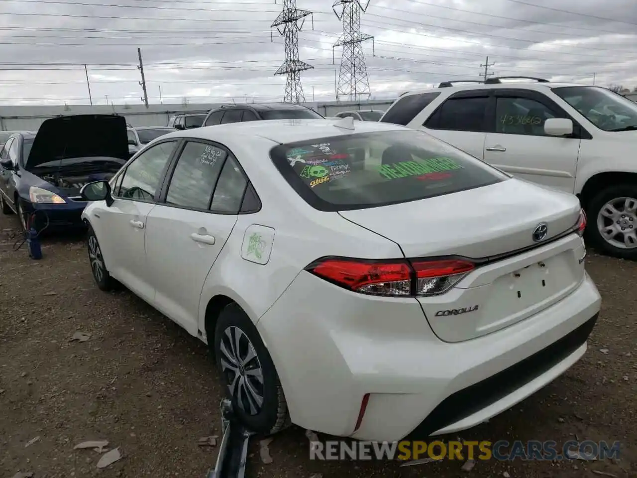 3 Photograph of a damaged car JTDEBRBE0LJ016128 TOYOTA COROLLA 2020