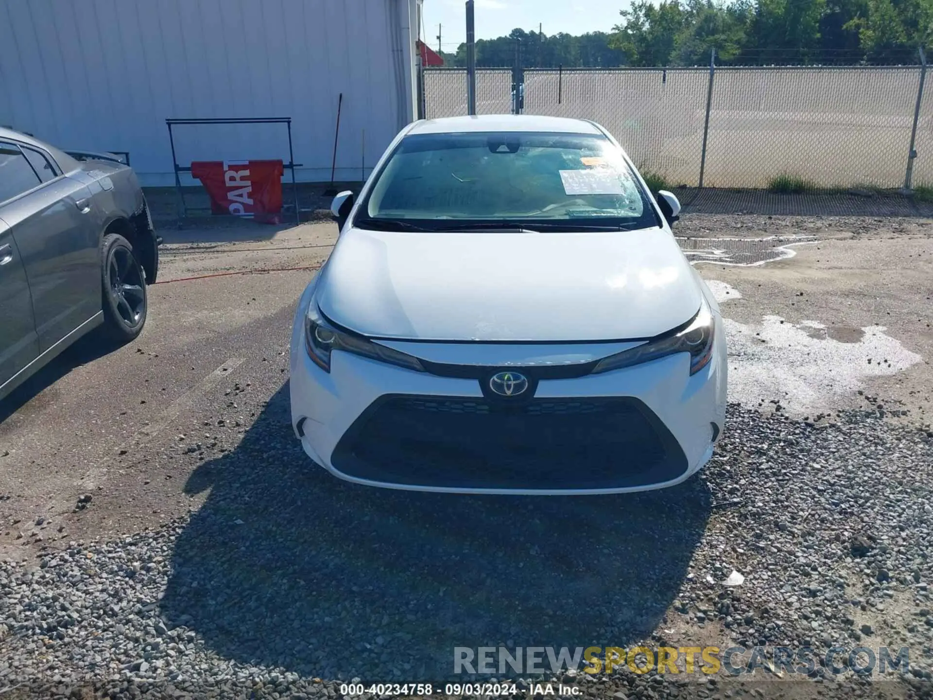 12 Photograph of a damaged car JTDEBRBE0LJ016999 TOYOTA COROLLA 2020