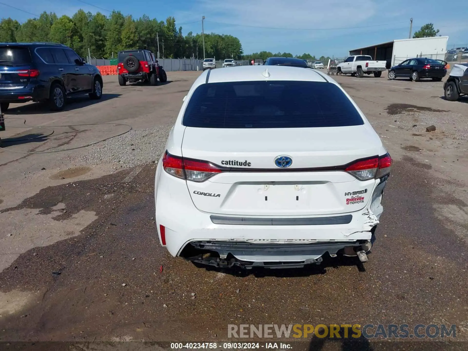 16 Photograph of a damaged car JTDEBRBE0LJ016999 TOYOTA COROLLA 2020