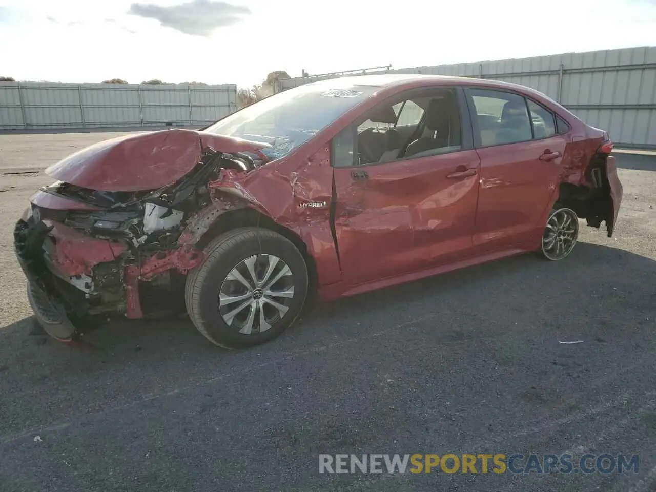 1 Photograph of a damaged car JTDEBRBE0LJ030045 TOYOTA COROLLA 2020