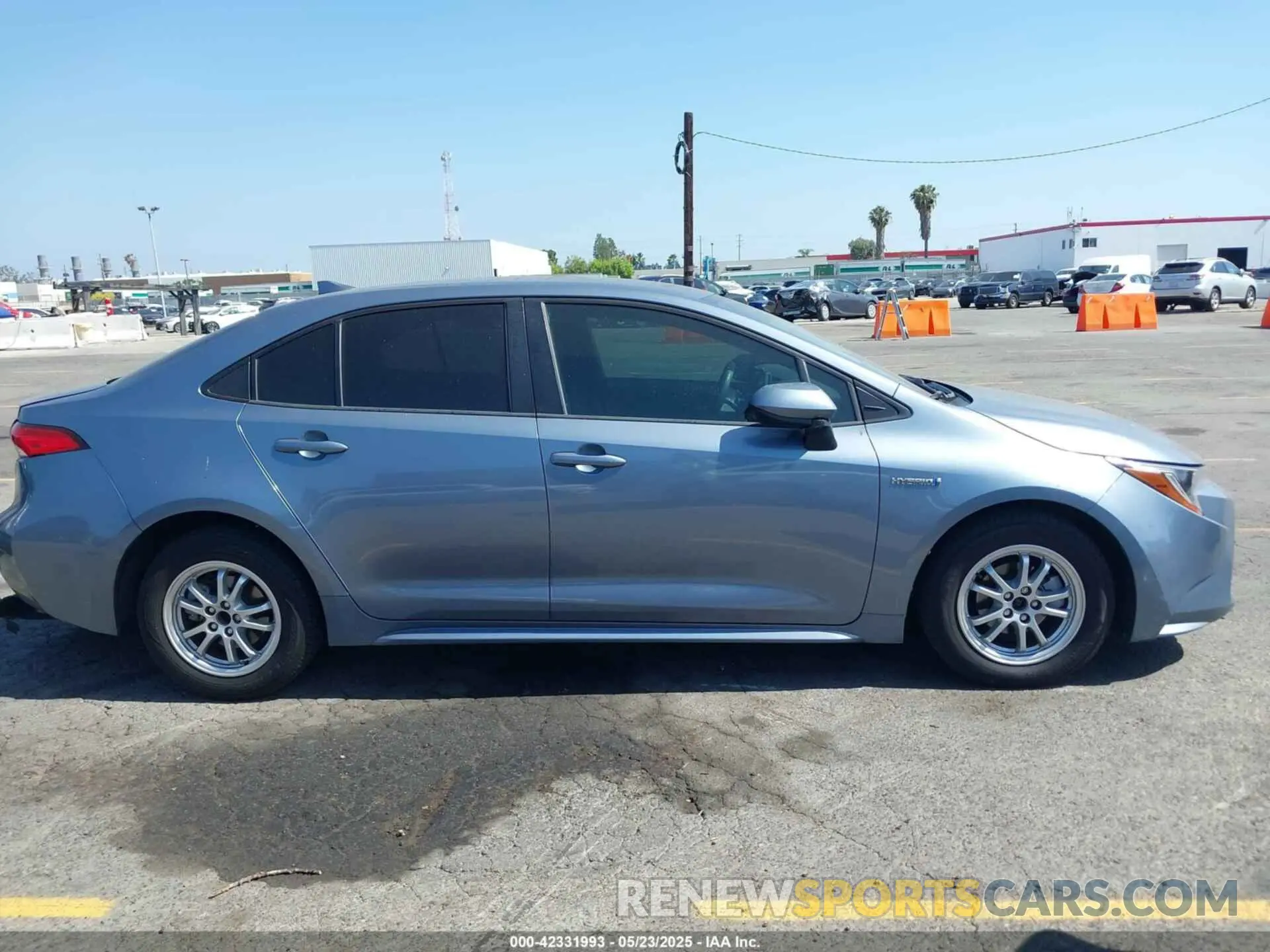 13 Photograph of a damaged car JTDEBRBE1LJ022312 TOYOTA COROLLA 2020
