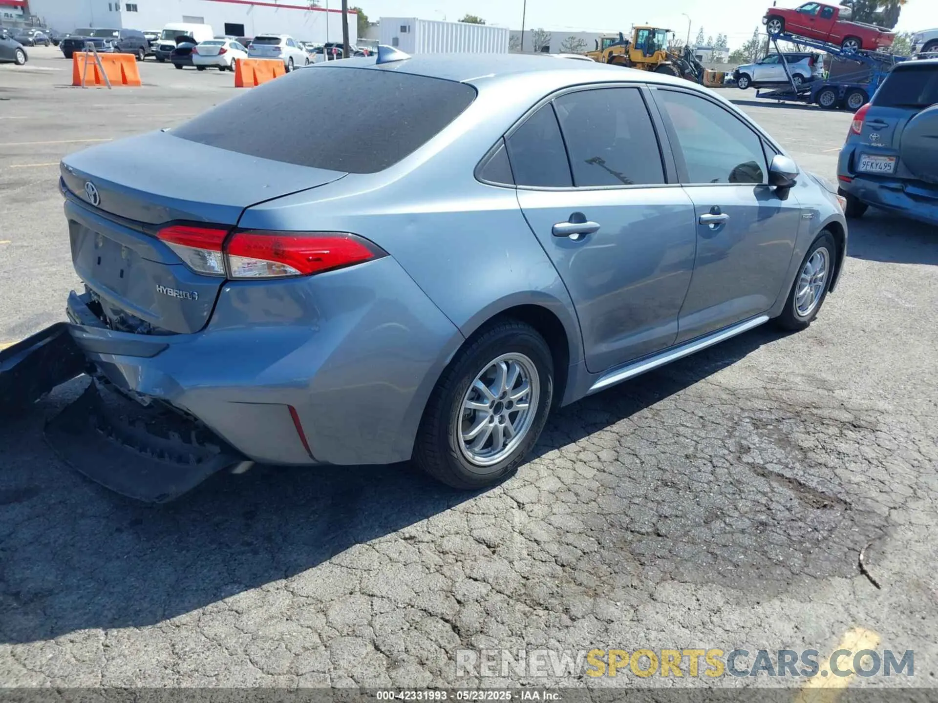 4 Photograph of a damaged car JTDEBRBE1LJ022312 TOYOTA COROLLA 2020