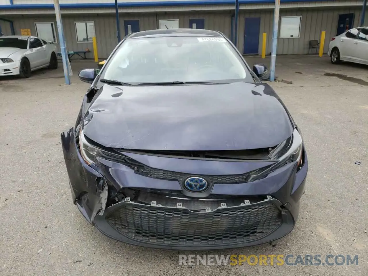 5 Photograph of a damaged car JTDEBRBE1LJ024836 TOYOTA COROLLA 2020