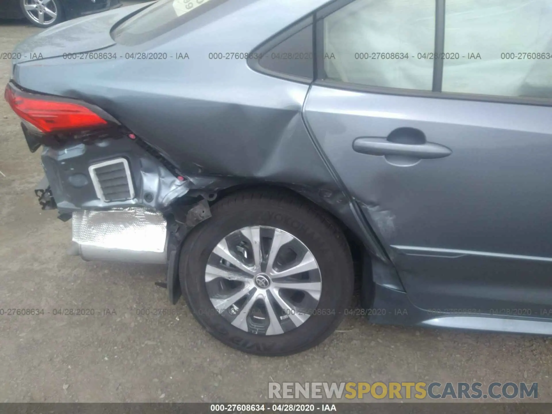 6 Photograph of a damaged car JTDEBRBE1LJ027476 TOYOTA COROLLA 2020