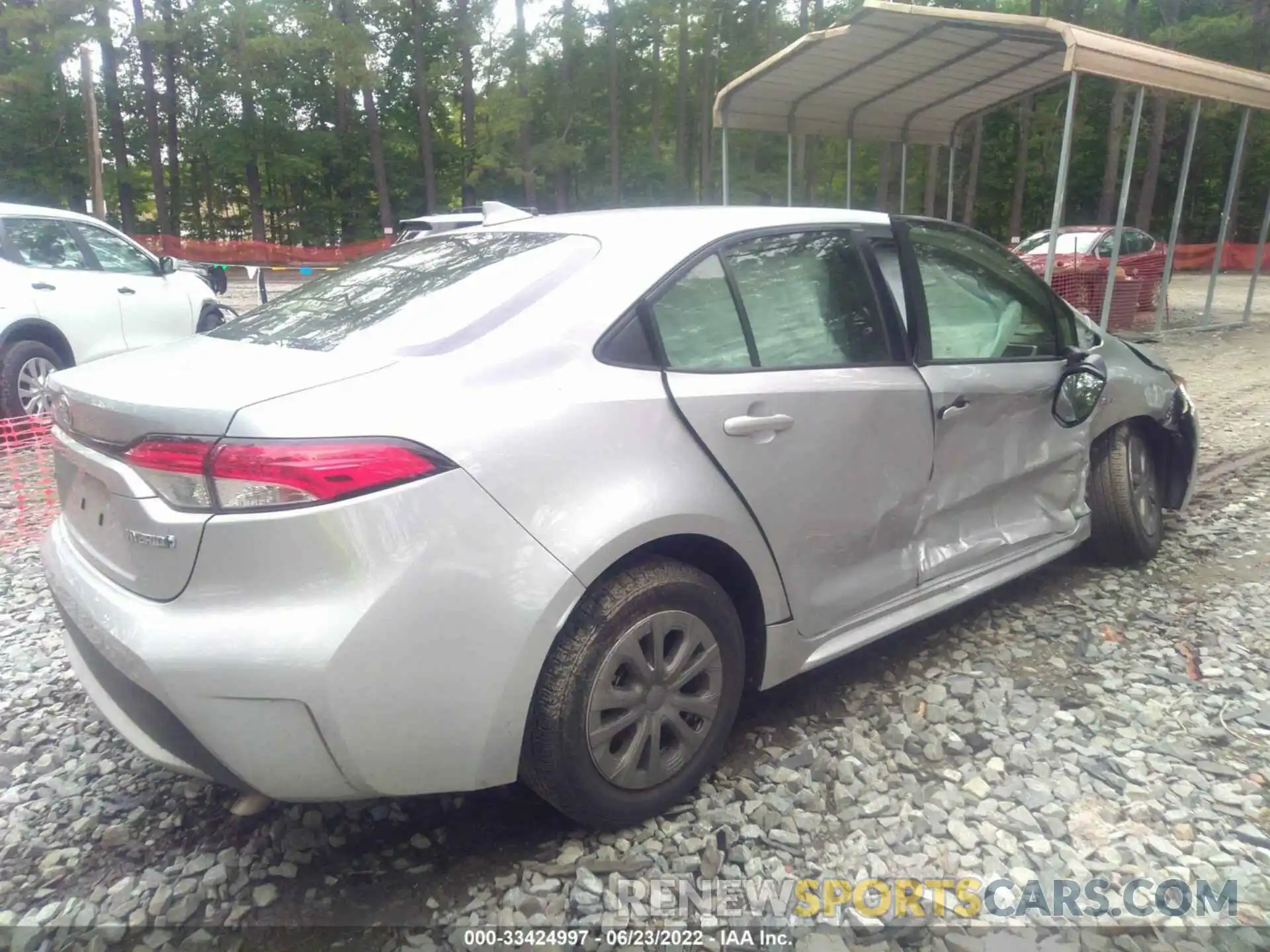 4 Photograph of a damaged car JTDEBRBE2LJ000531 TOYOTA COROLLA 2020