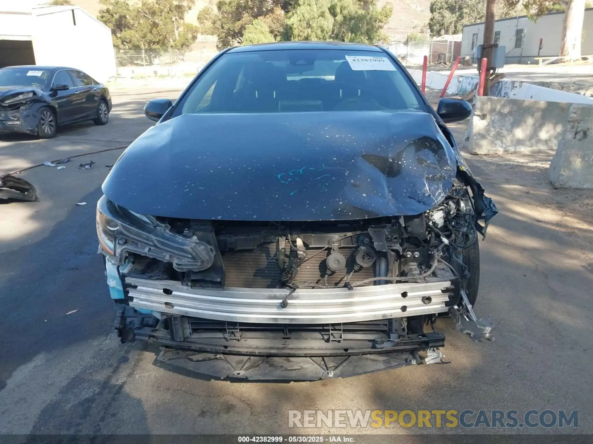 13 Photograph of a damaged car JTDEBRBE2LJ001601 TOYOTA COROLLA 2020