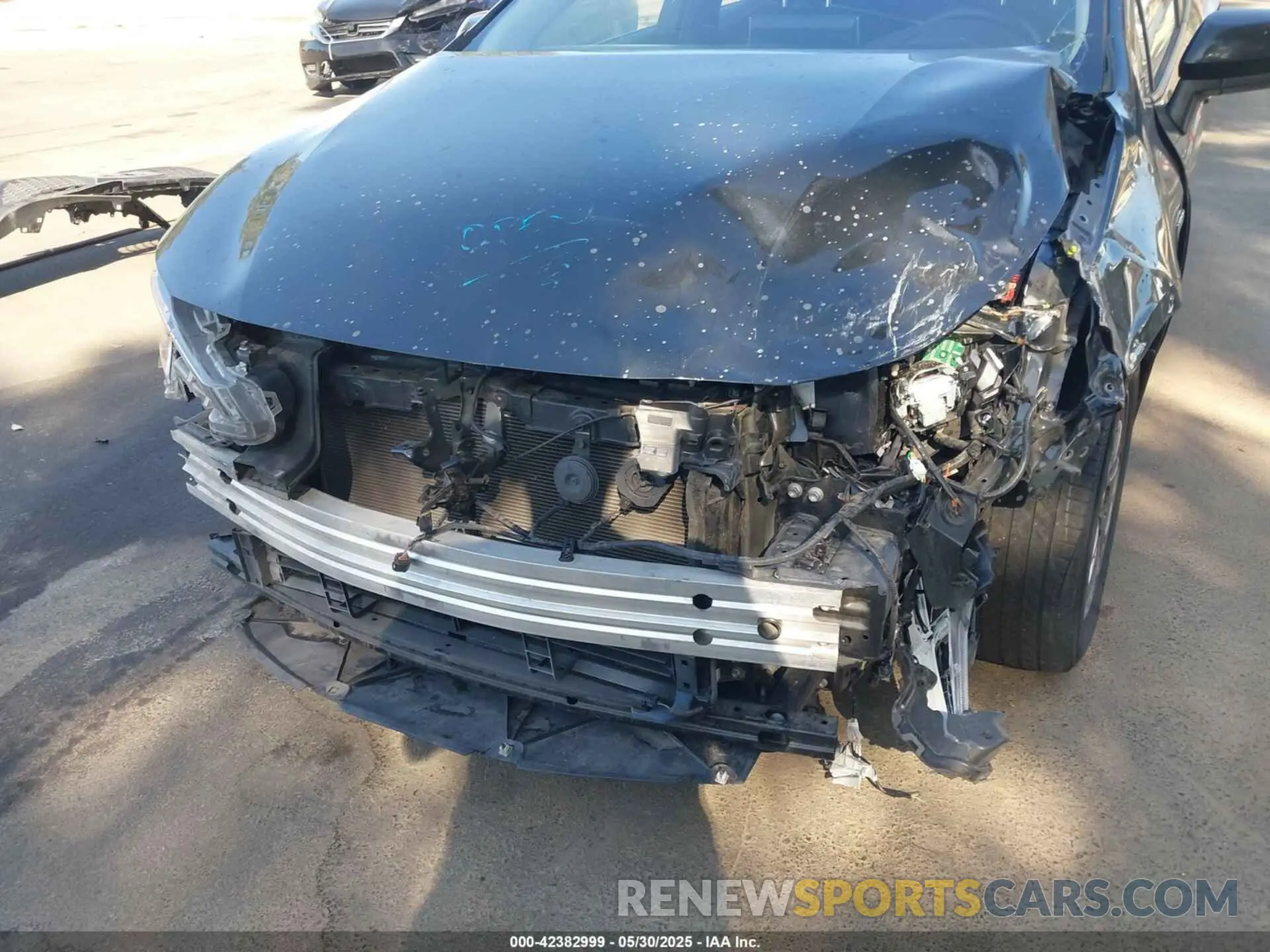 19 Photograph of a damaged car JTDEBRBE2LJ001601 TOYOTA COROLLA 2020