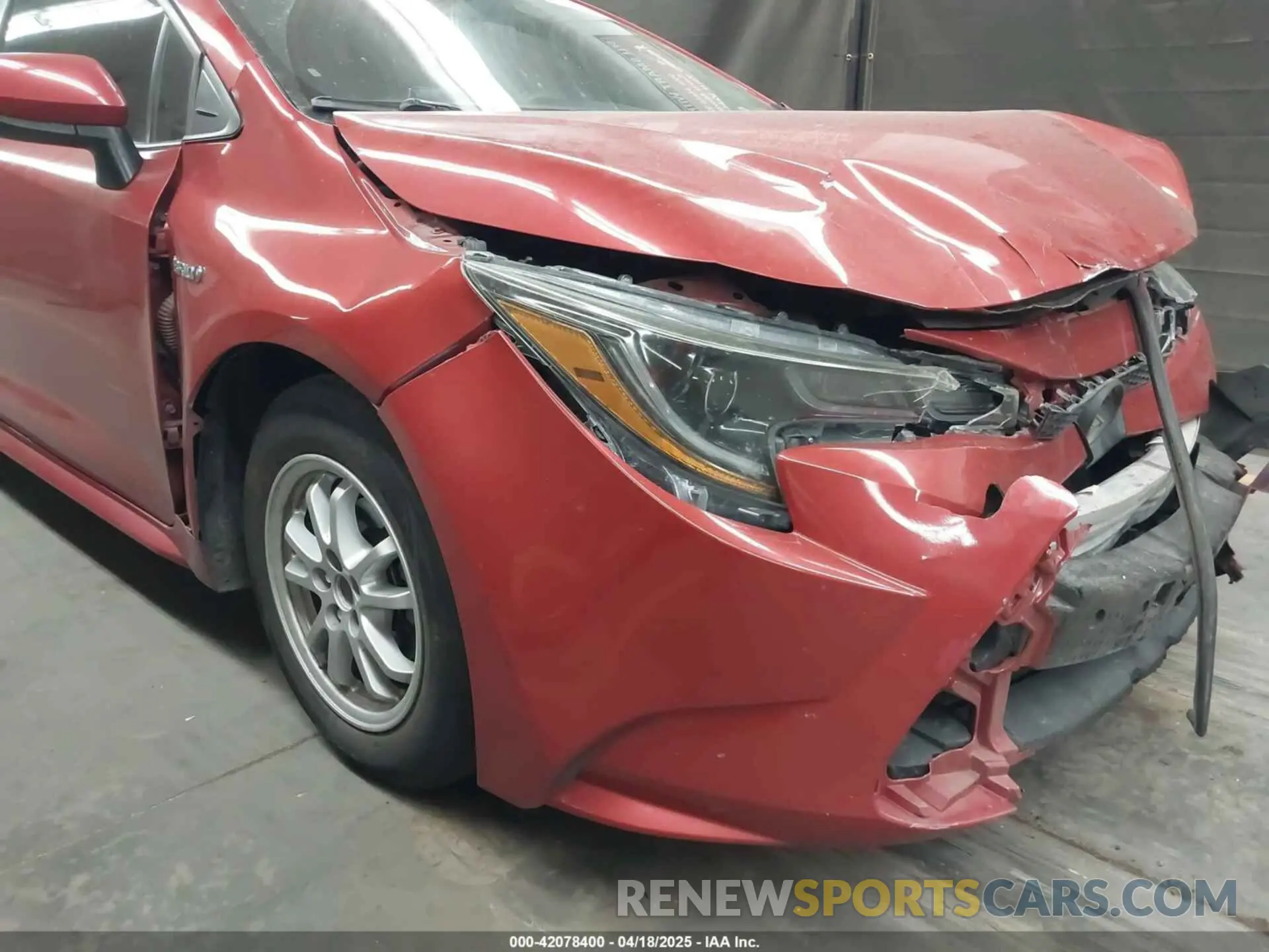 6 Photograph of a damaged car JTDEBRBE2LJ007253 TOYOTA COROLLA 2020