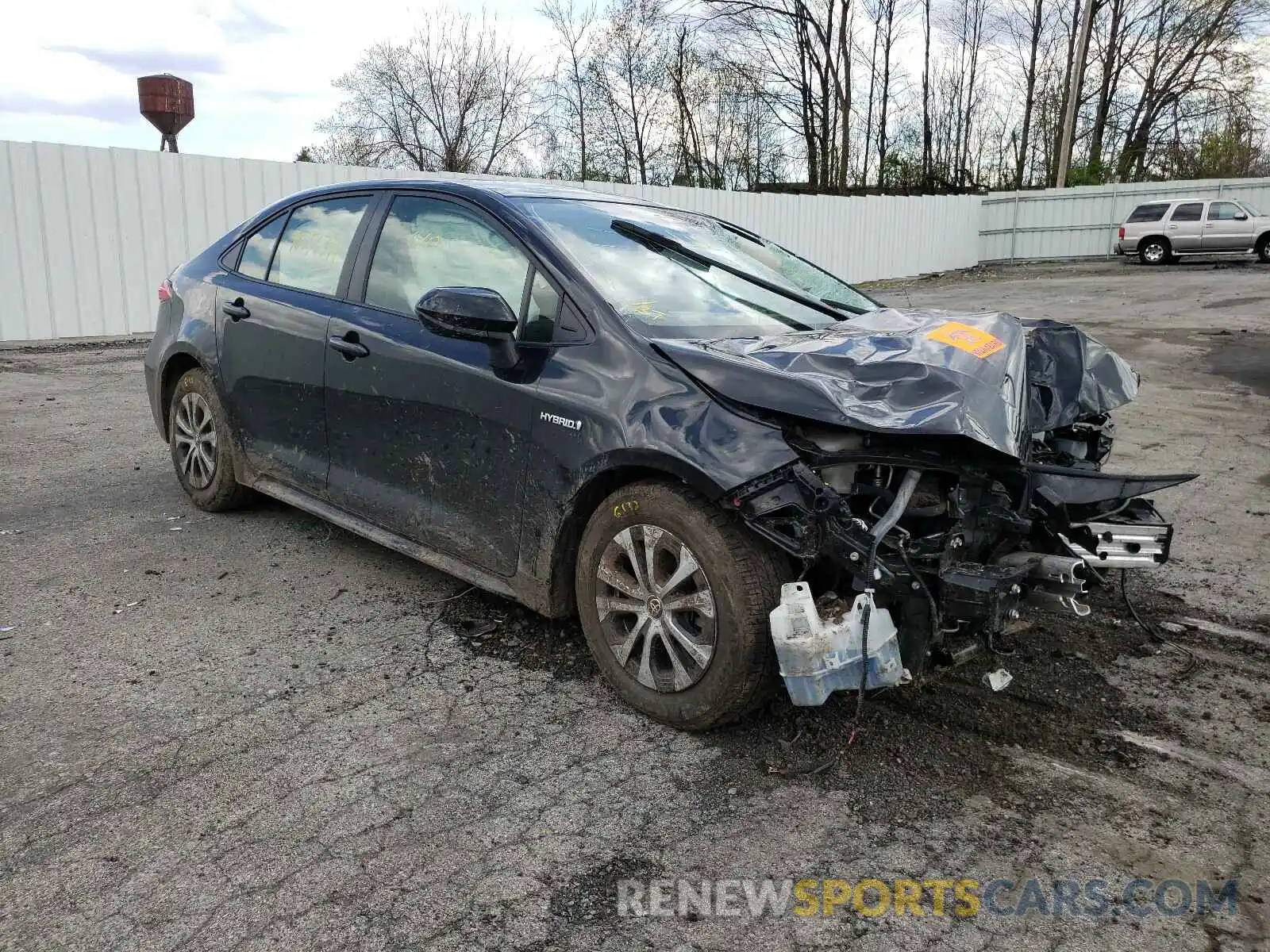 1 Photograph of a damaged car JTDEBRBE2LJ018687 TOYOTA COROLLA 2020