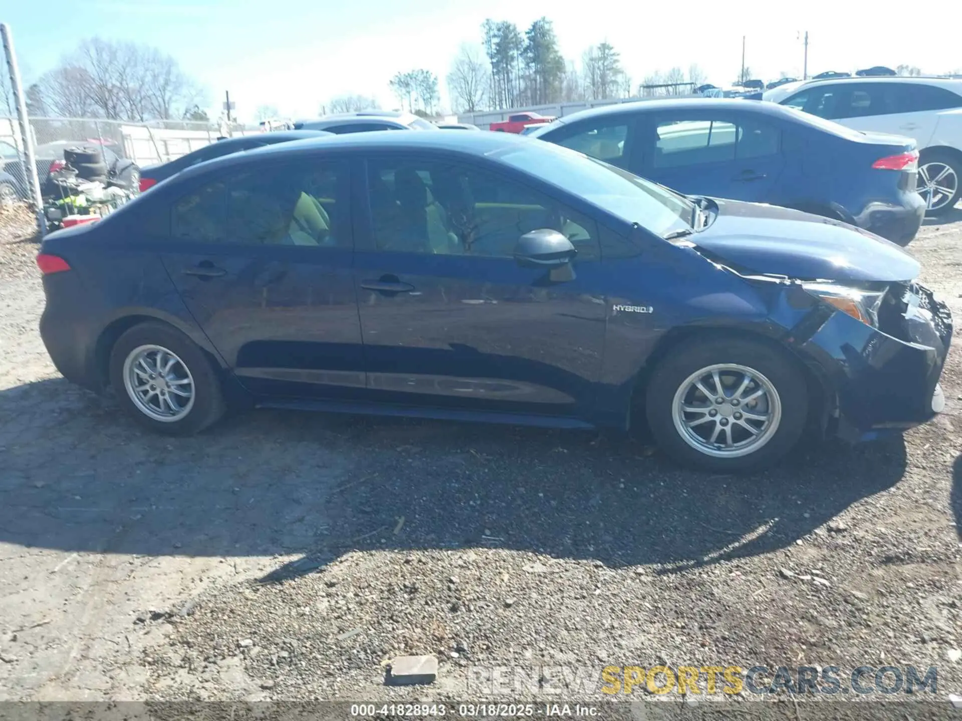 13 Photograph of a damaged car JTDEBRBE2LJ028118 TOYOTA COROLLA 2020