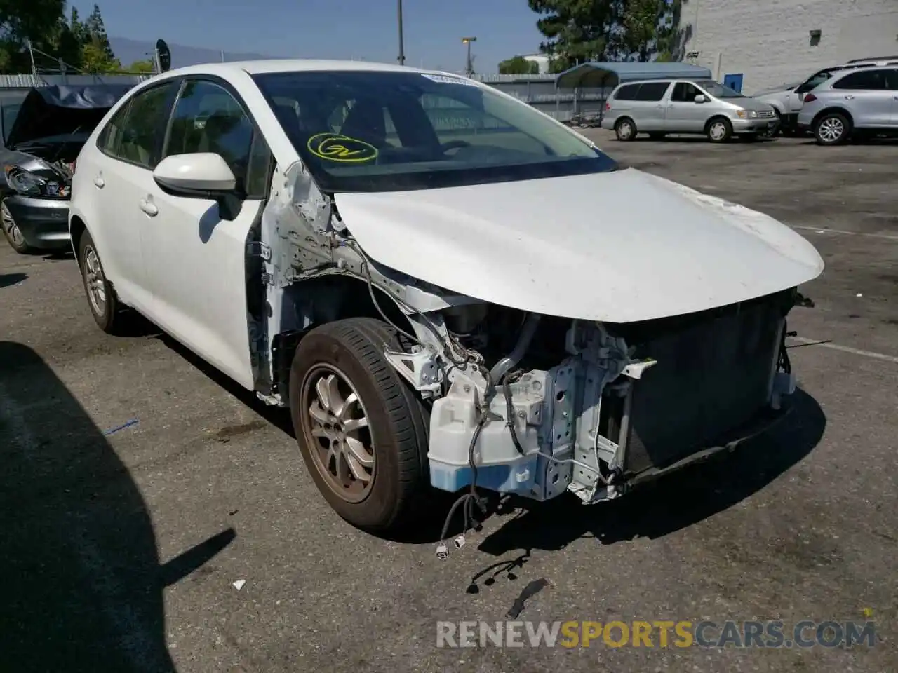 1 Photograph of a damaged car JTDEBRBE3LJ019573 TOYOTA COROLLA 2020