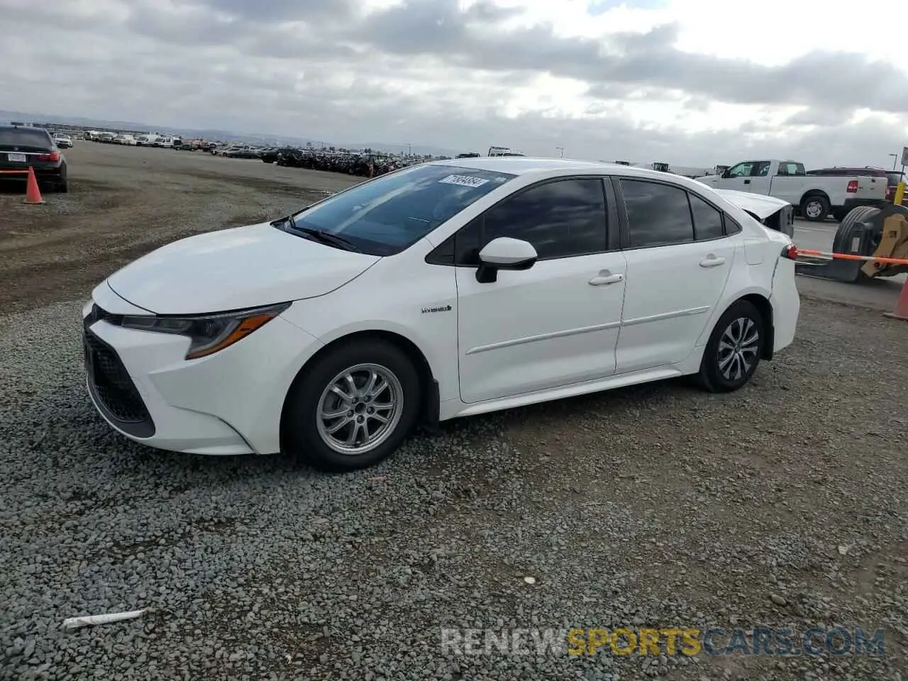 1 Photograph of a damaged car JTDEBRBE3LJ022621 TOYOTA COROLLA 2020
