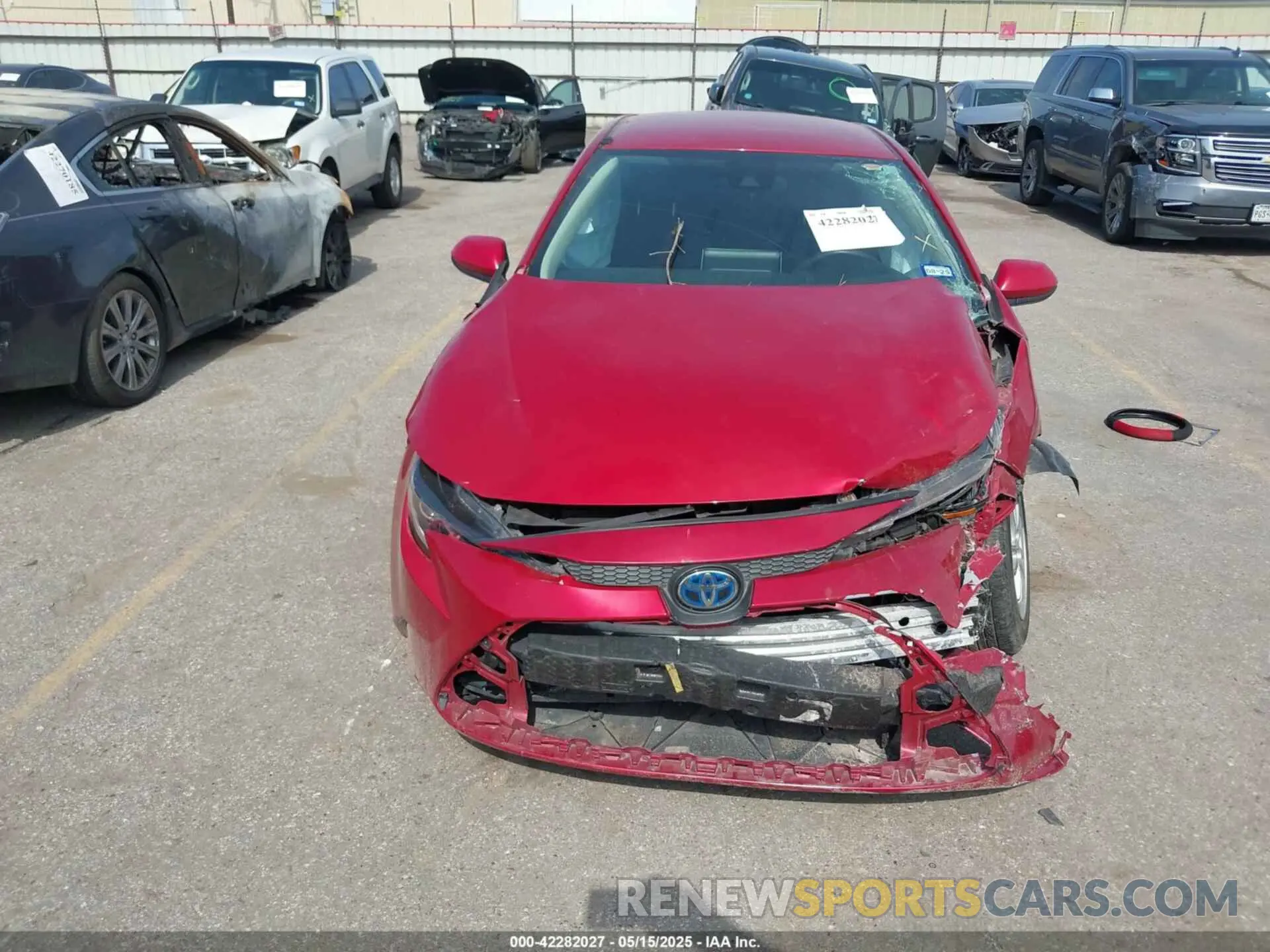 12 Photograph of a damaged car JTDEBRBE4LJ010140 TOYOTA COROLLA 2020