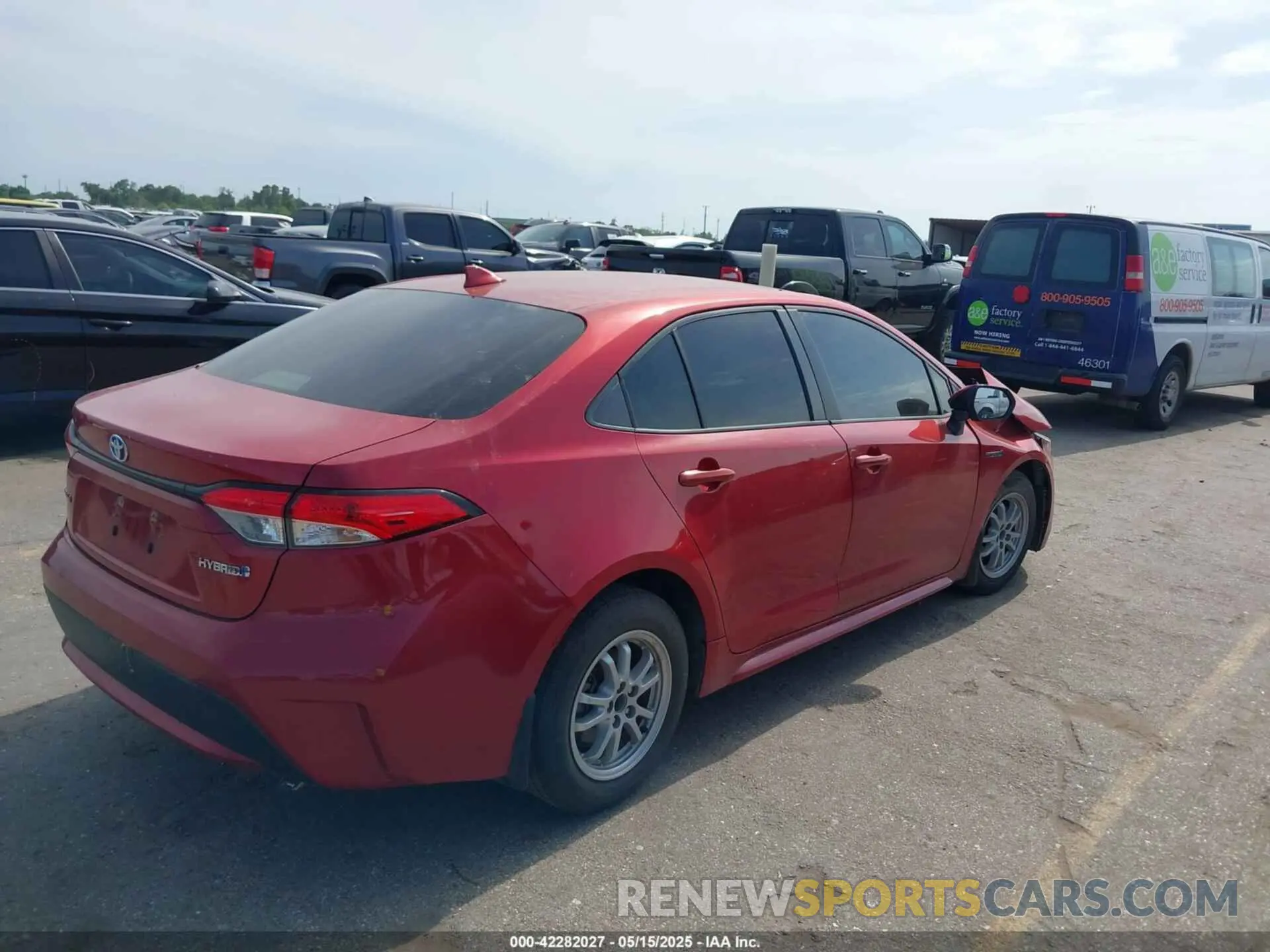 4 Photograph of a damaged car JTDEBRBE4LJ010140 TOYOTA COROLLA 2020
