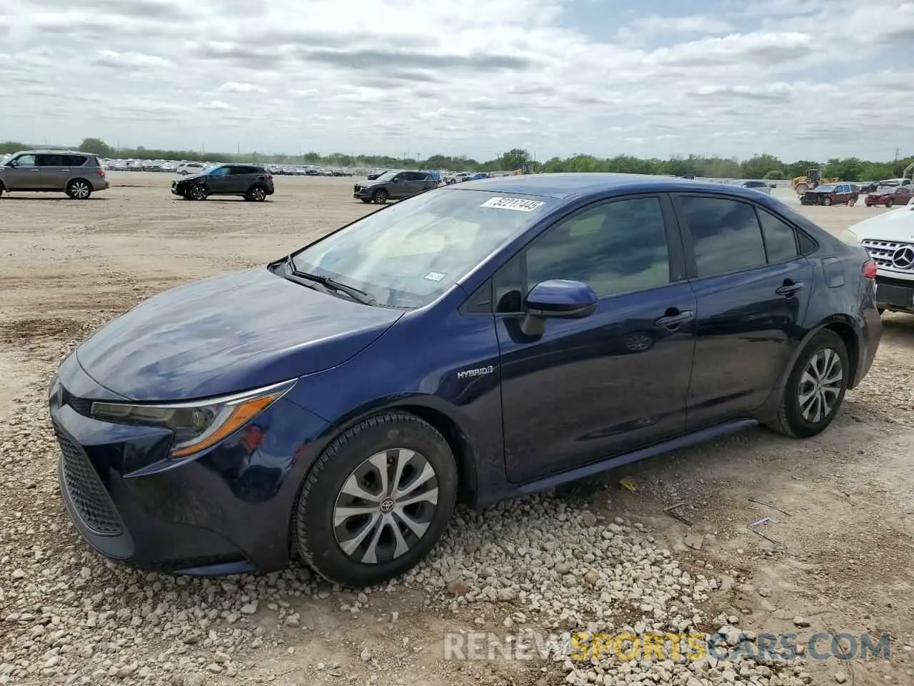 1 Photograph of a damaged car JTDEBRBE4LJ015497 TOYOTA COROLLA 2020