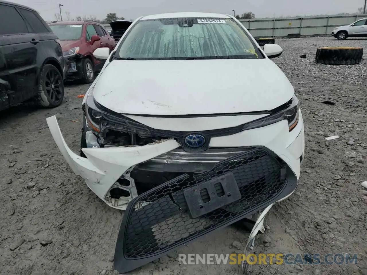 5 Photograph of a damaged car JTDEBRBE4LJ021817 TOYOTA COROLLA 2020