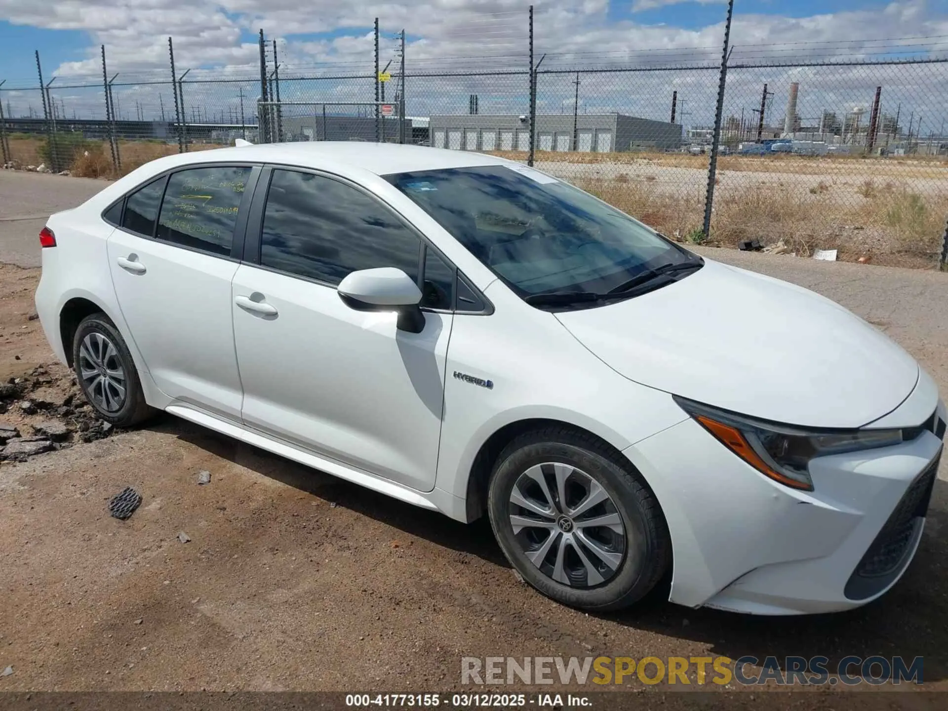 1 Photograph of a damaged car JTDEBRBE4LJ026239 TOYOTA COROLLA 2020