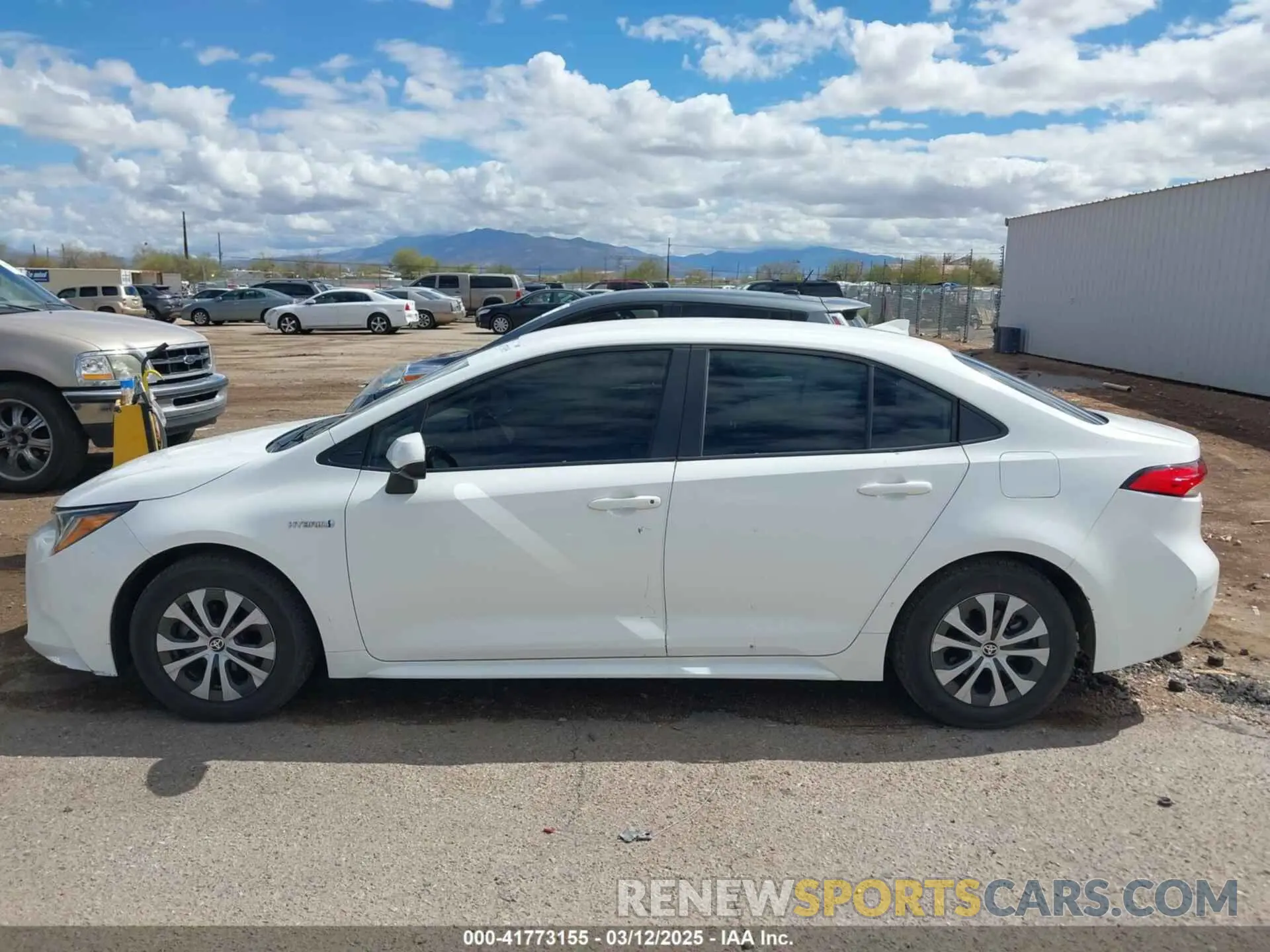 14 Photograph of a damaged car JTDEBRBE4LJ026239 TOYOTA COROLLA 2020