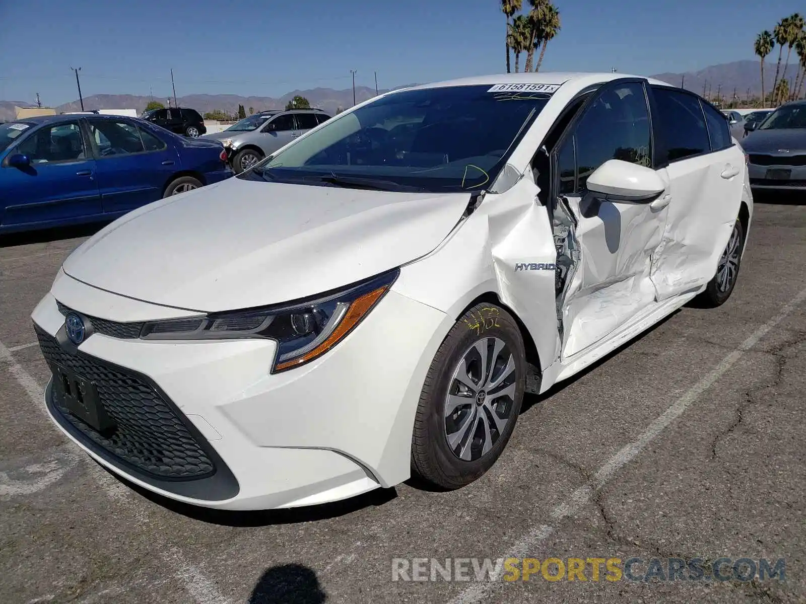 2 Photograph of a damaged car JTDEBRBE4LJ029271 TOYOTA COROLLA 2020