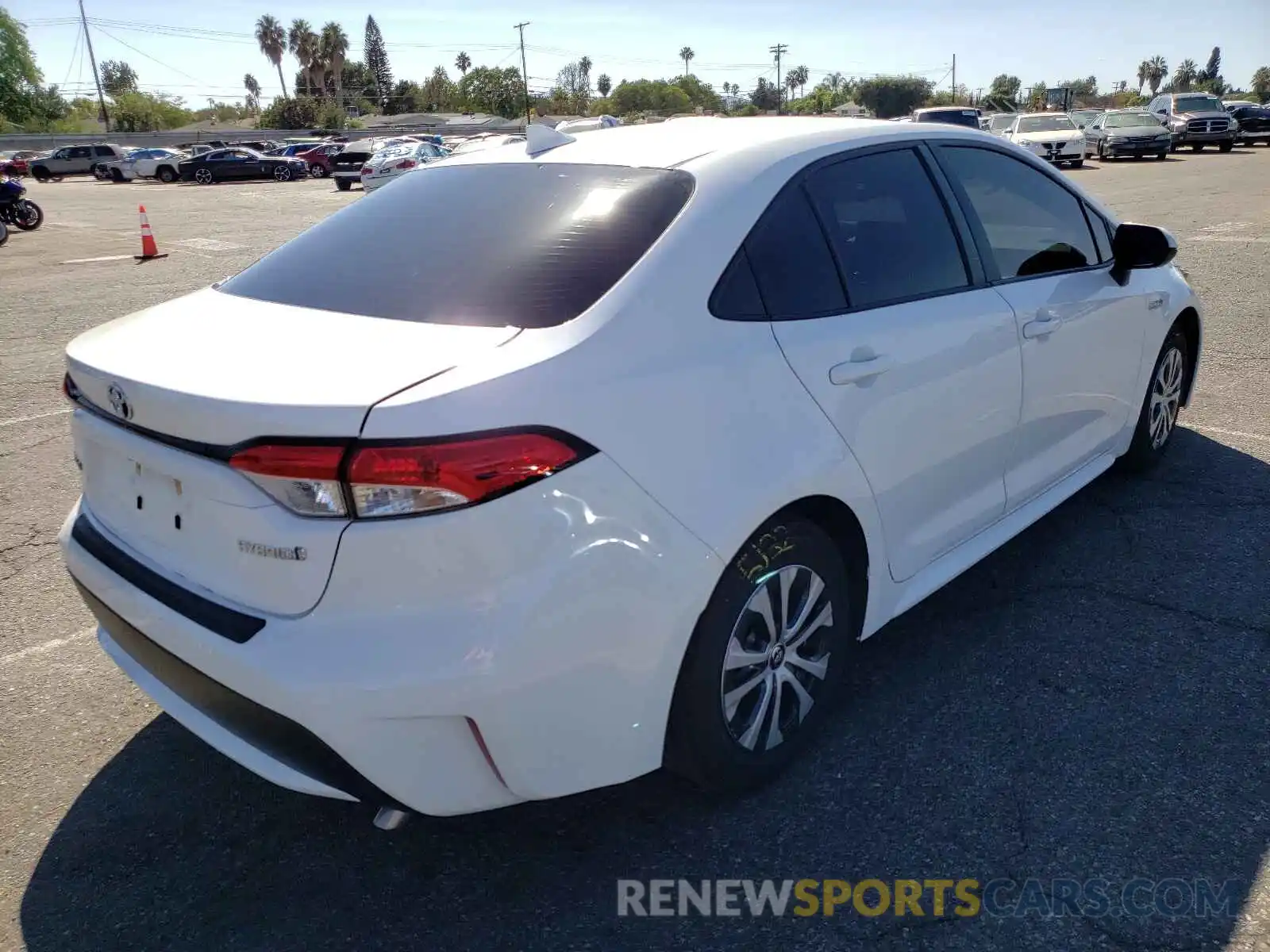 4 Photograph of a damaged car JTDEBRBE4LJ029271 TOYOTA COROLLA 2020