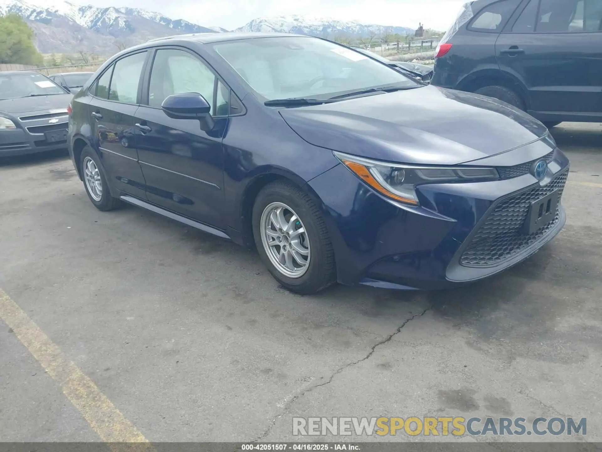 1 Photograph of a damaged car JTDEBRBE4LJ030081 TOYOTA COROLLA 2020