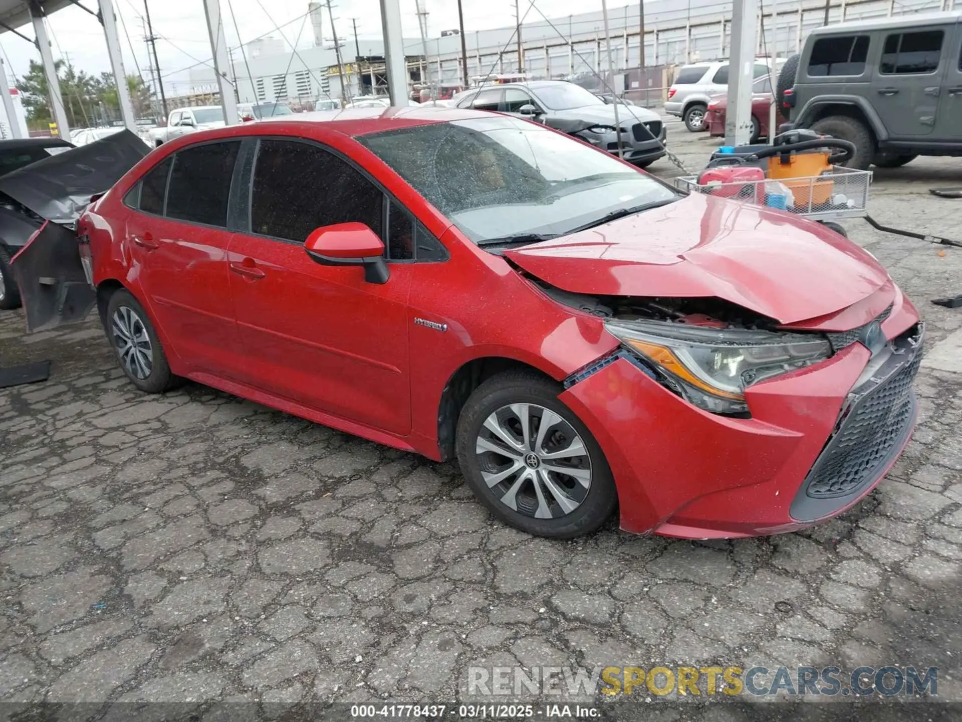 1 Photograph of a damaged car JTDEBRBE5LJ006033 TOYOTA COROLLA 2020