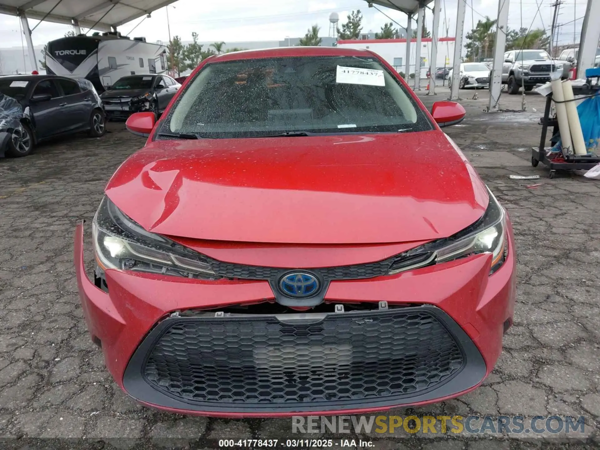 12 Photograph of a damaged car JTDEBRBE5LJ006033 TOYOTA COROLLA 2020