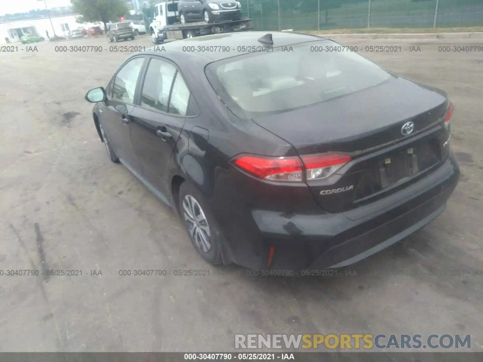 3 Photograph of a damaged car JTDEBRBE5LJ007652 TOYOTA COROLLA 2020