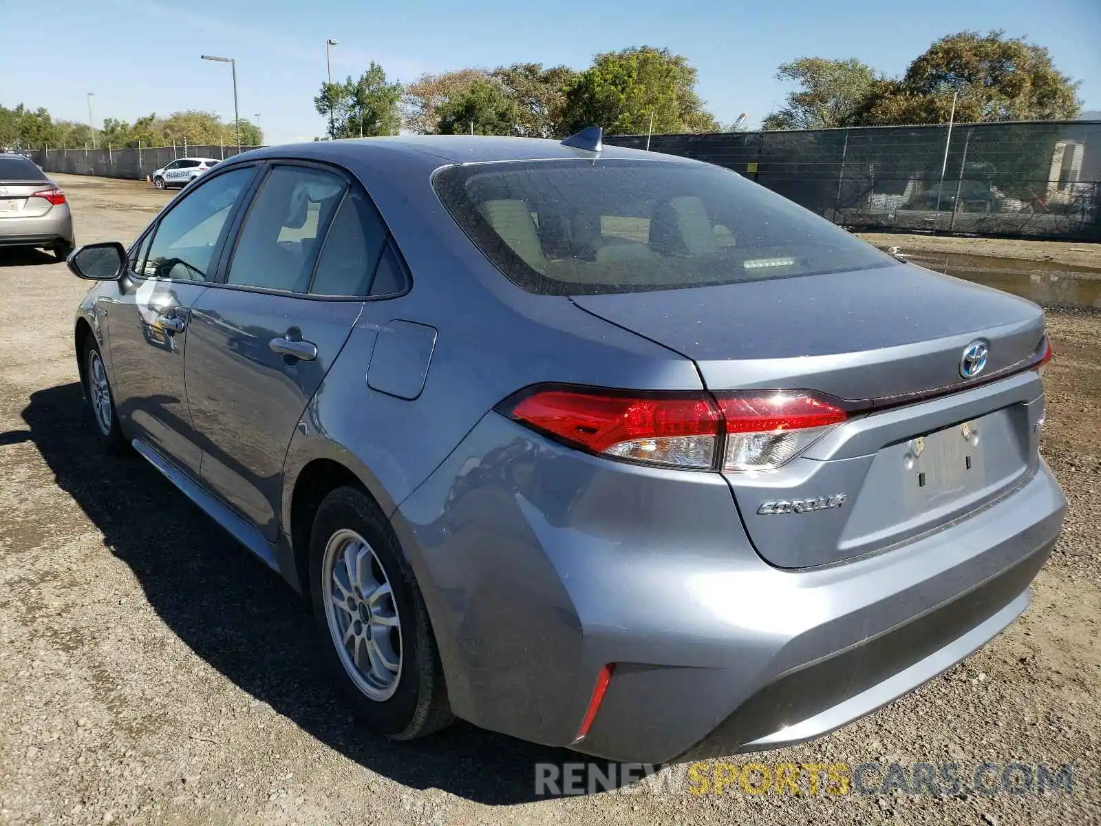 3 Photograph of a damaged car JTDEBRBE5LJ025150 TOYOTA COROLLA 2020