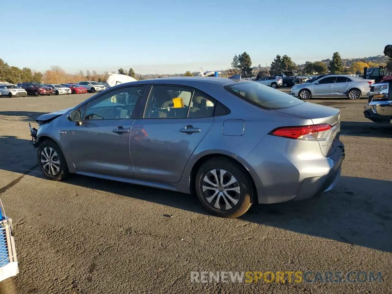 2 Photograph of a damaged car JTDEBRBE5LJ026444 TOYOTA COROLLA 2020