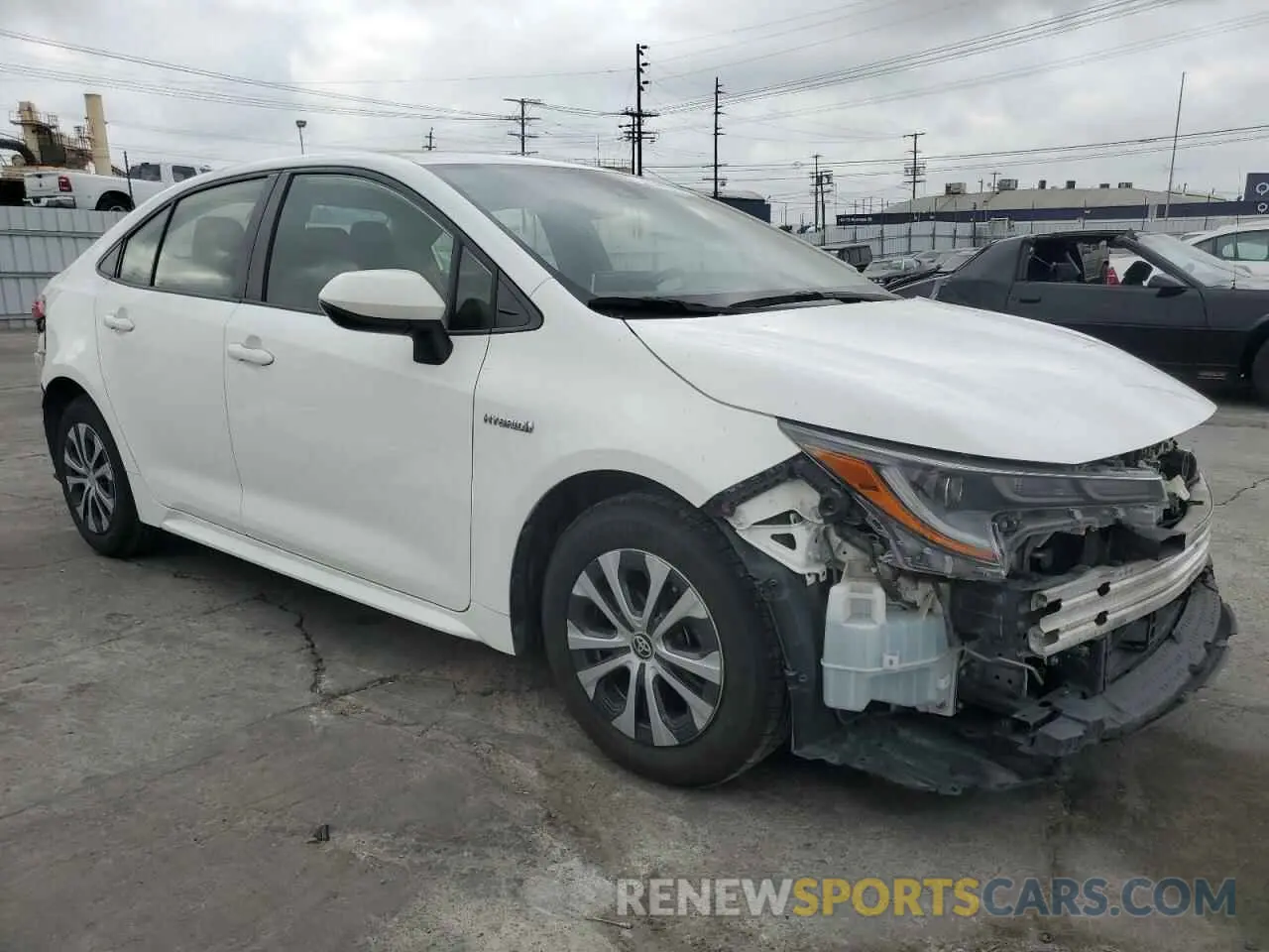 4 Photograph of a damaged car JTDEBRBE5LJ027240 TOYOTA COROLLA 2020
