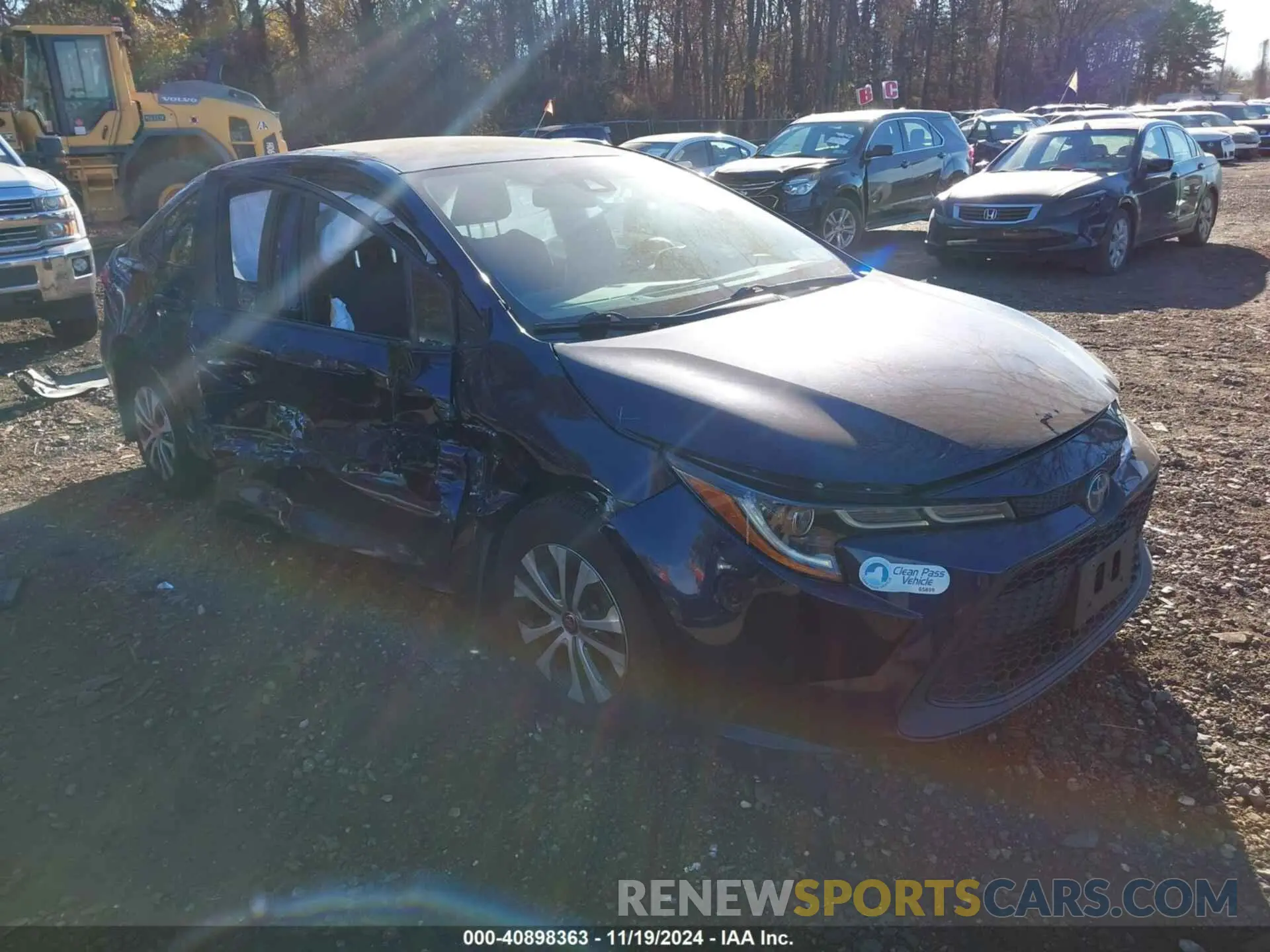 1 Photograph of a damaged car JTDEBRBE6LJ004131 TOYOTA COROLLA 2020