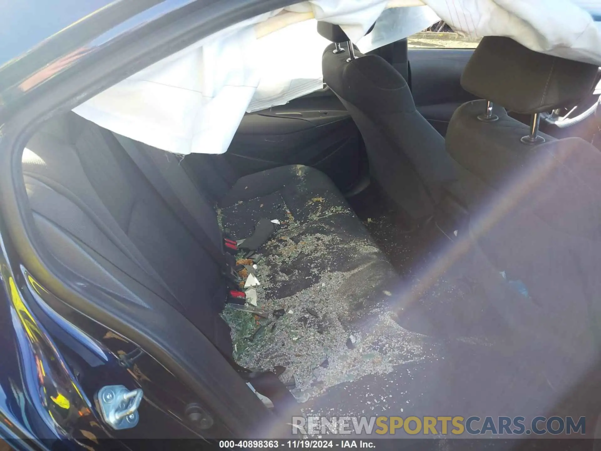 8 Photograph of a damaged car JTDEBRBE6LJ004131 TOYOTA COROLLA 2020
