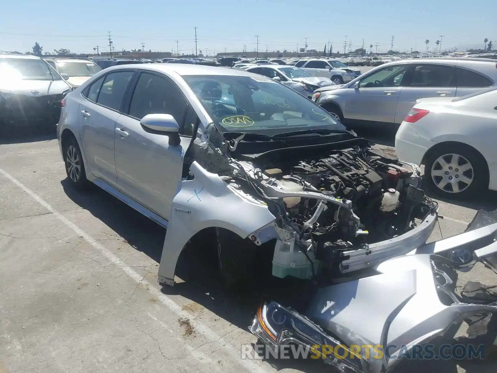 1 Photograph of a damaged car JTDEBRBE6LJ005764 TOYOTA COROLLA 2020