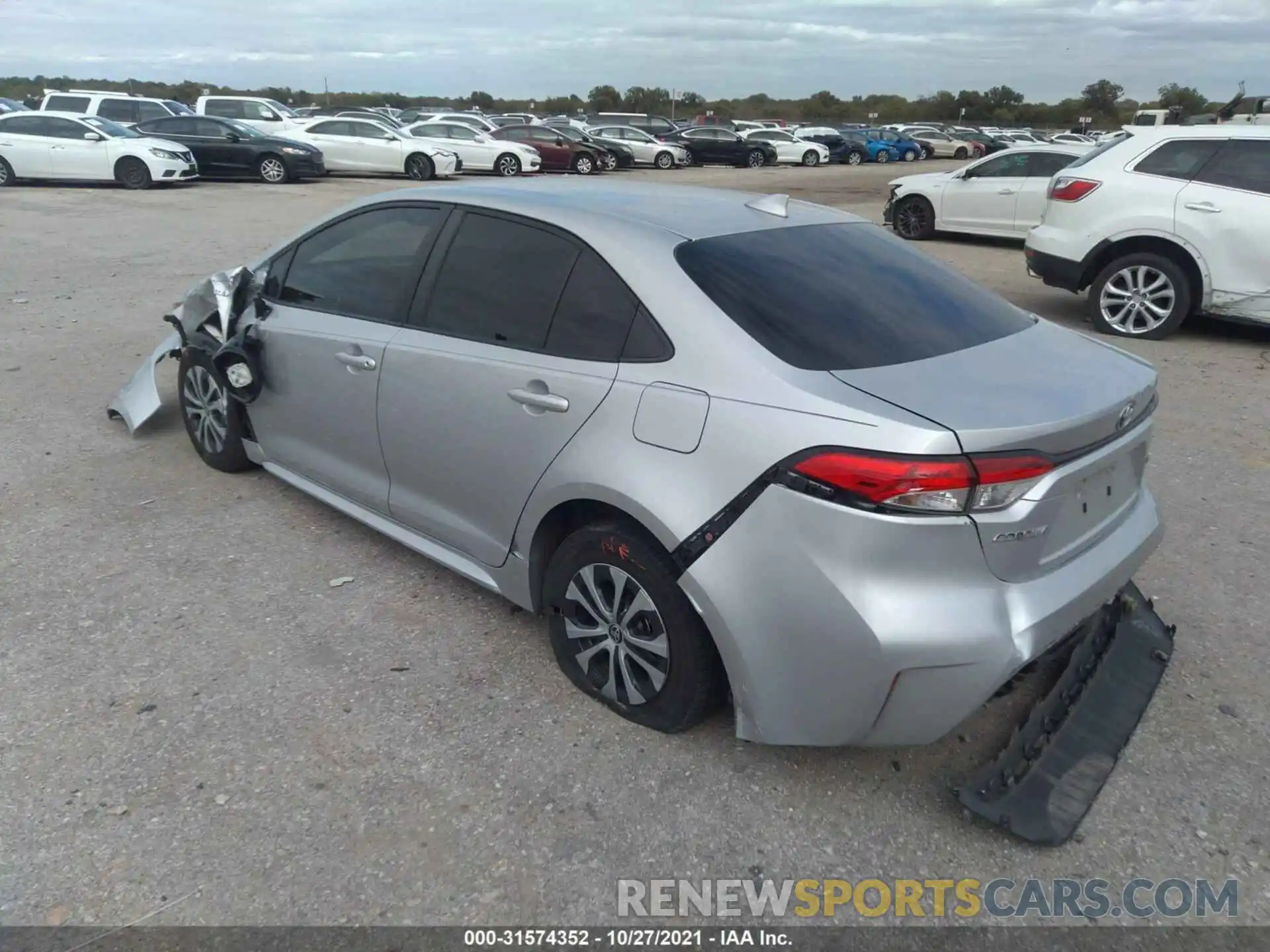 3 Photograph of a damaged car JTDEBRBE6LJ011869 TOYOTA COROLLA 2020