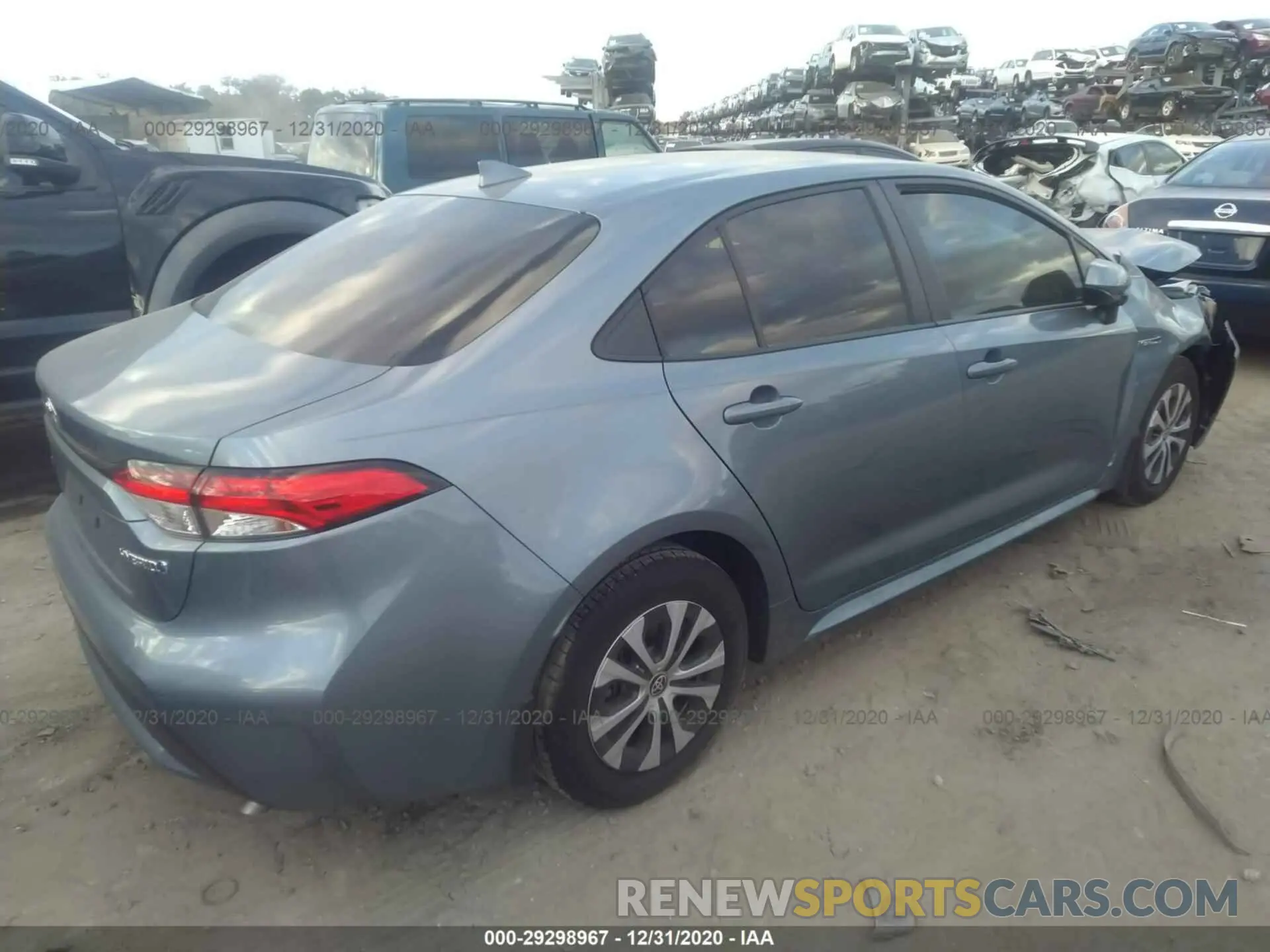 4 Photograph of a damaged car JTDEBRBE6LJ015131 TOYOTA COROLLA 2020